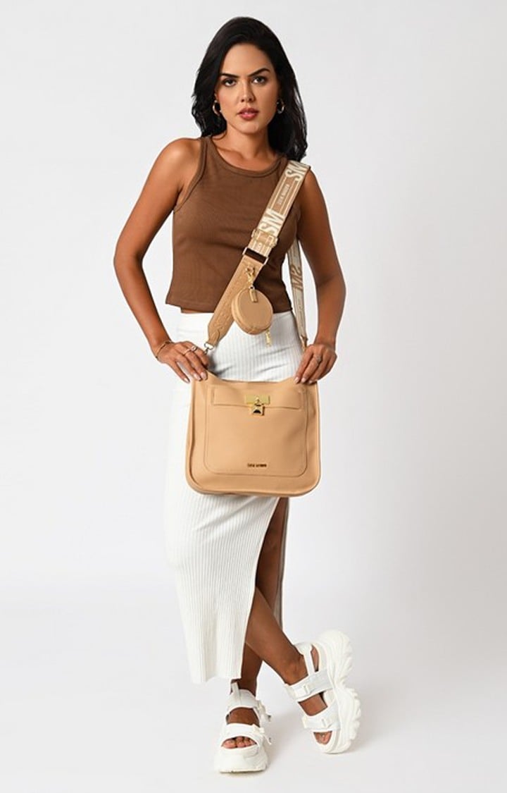 Bjessi Beige Handbags