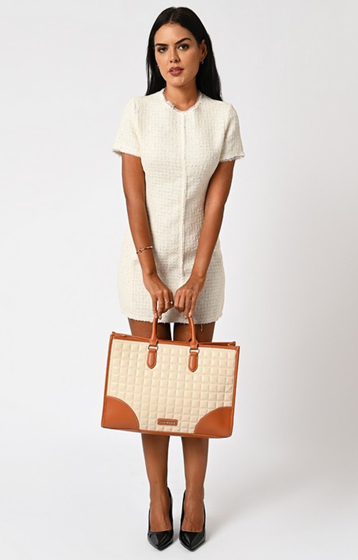 Bmisa White Handbags