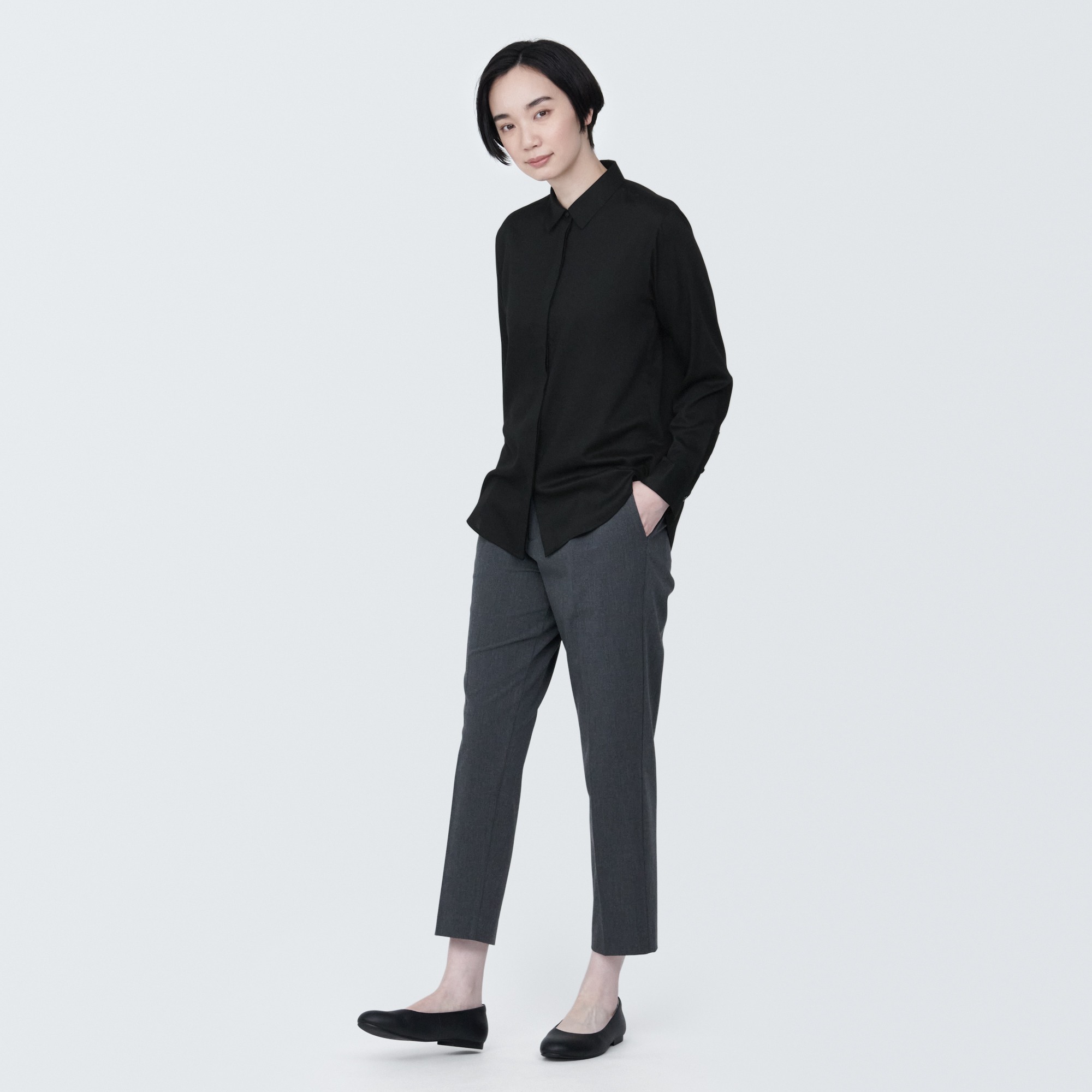 Rayon blend regular collar Long Sleeve blouse(OS)