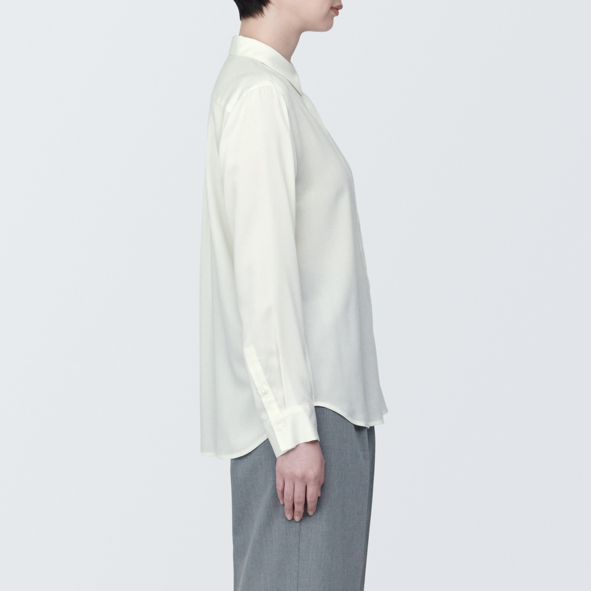 Rayon blend regular collar Long Sleeve blouse(OS)