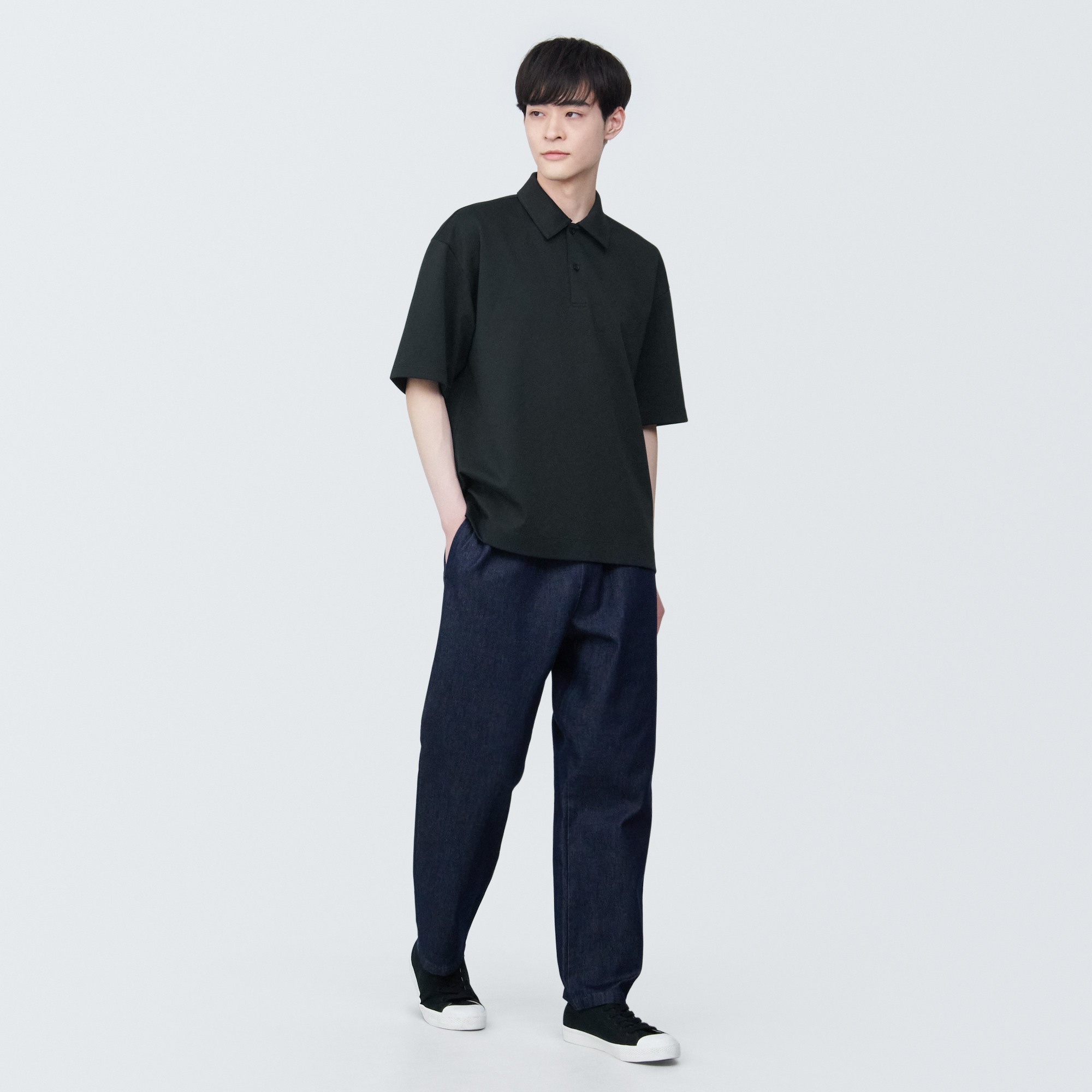 Cool touch half sleeve polo shirt