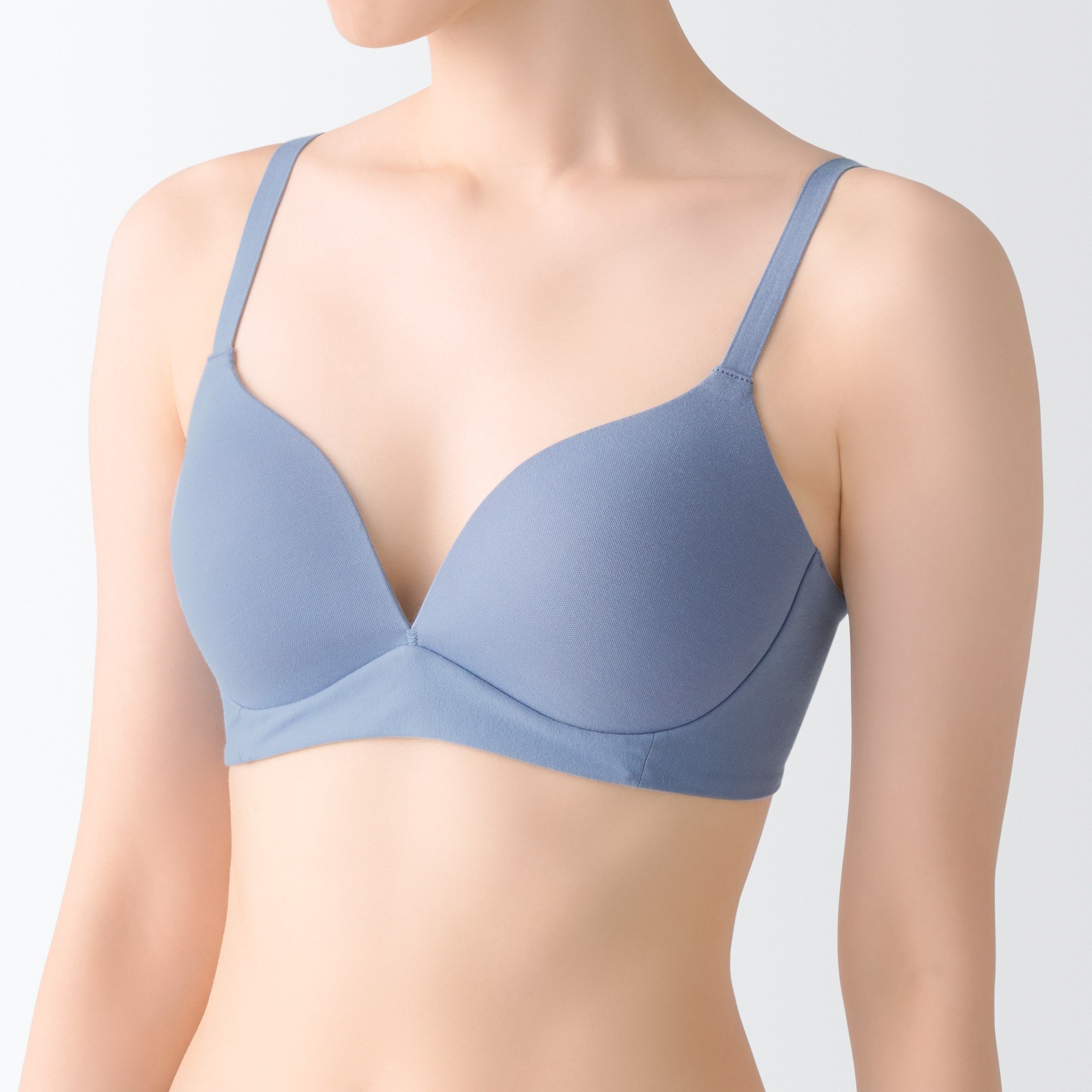 MUJI | Wireless molded bralette