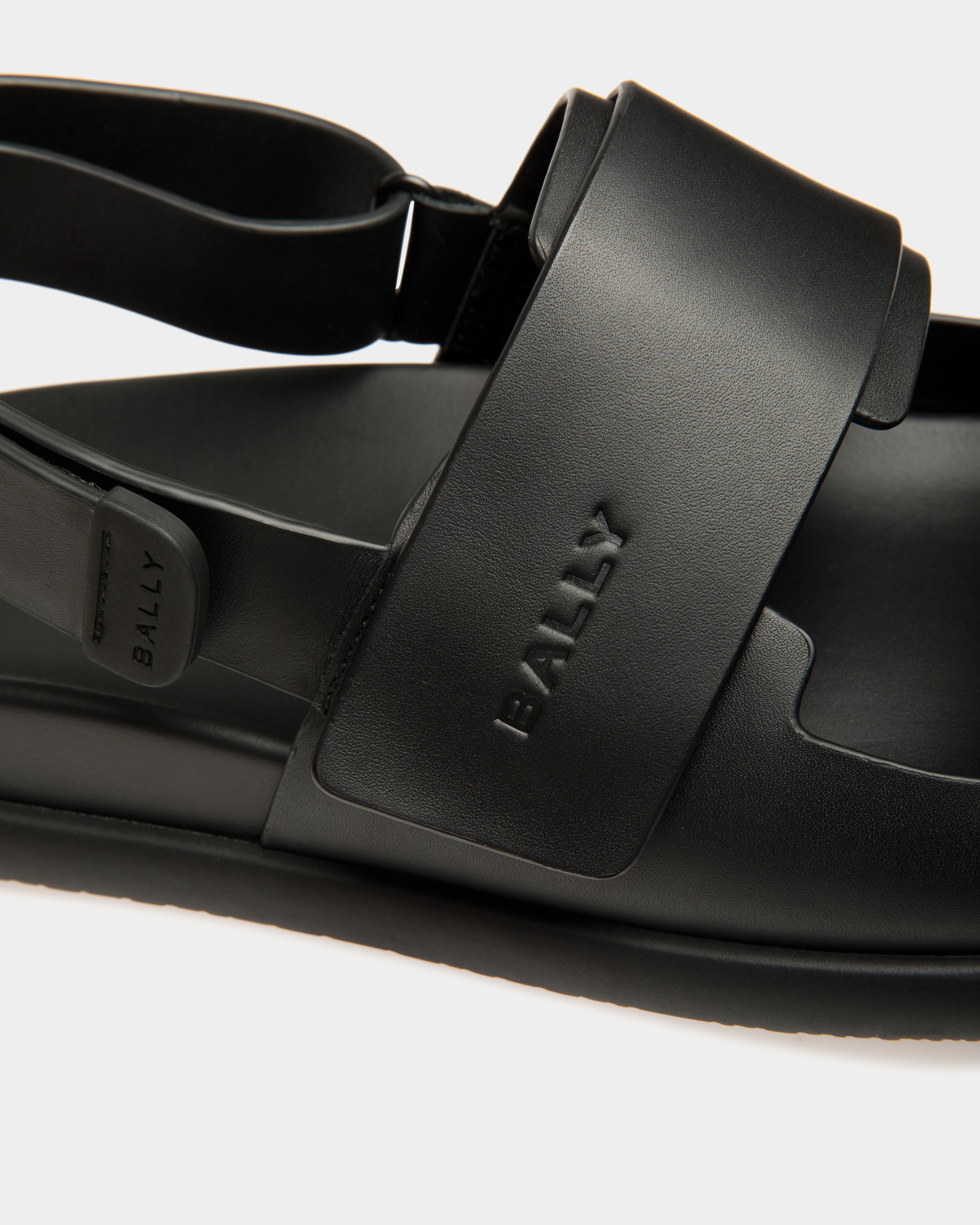 Niky Leather Sandals