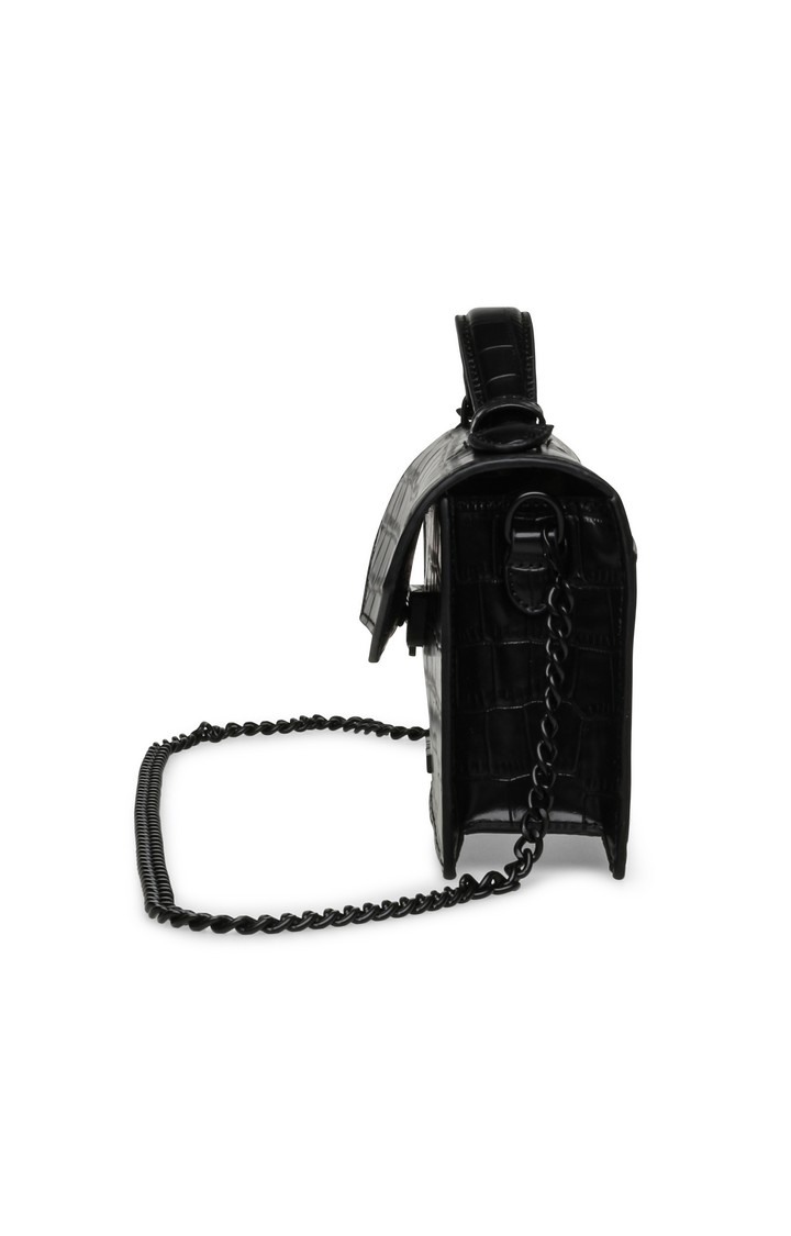 Bcamilo Black Handbags