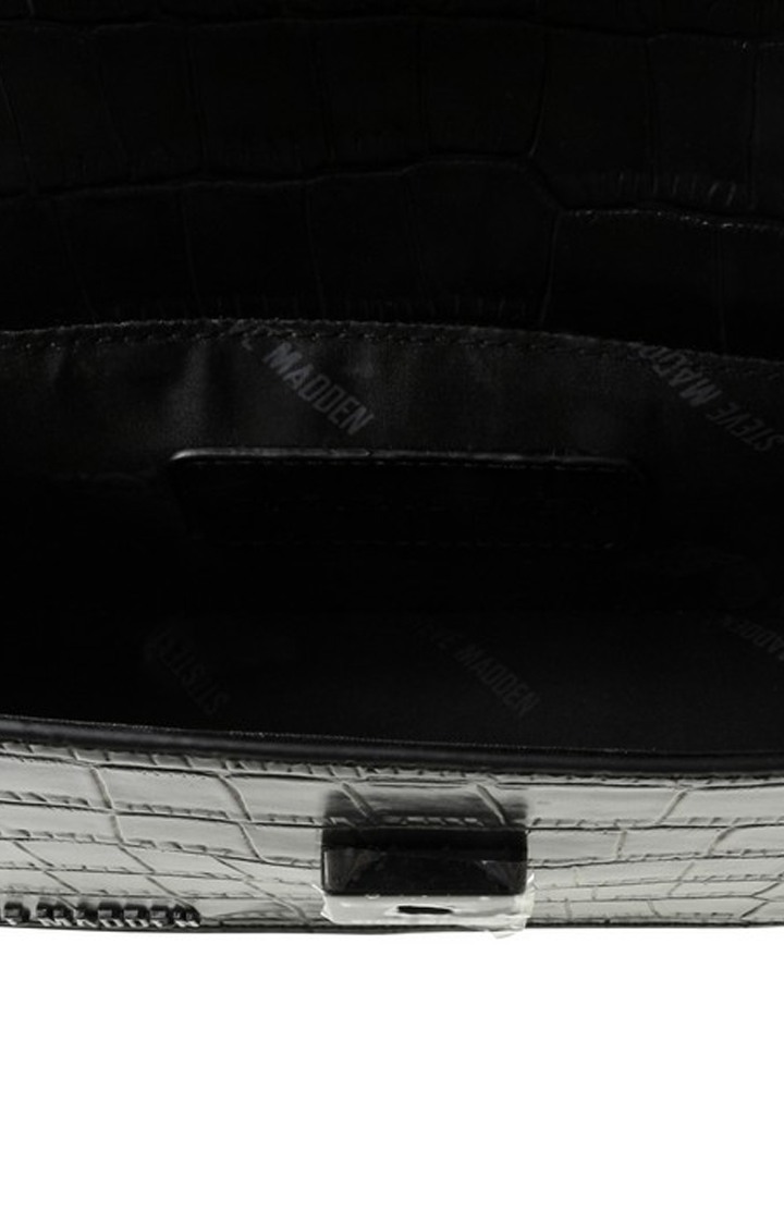 Bcamilo Black Handbags