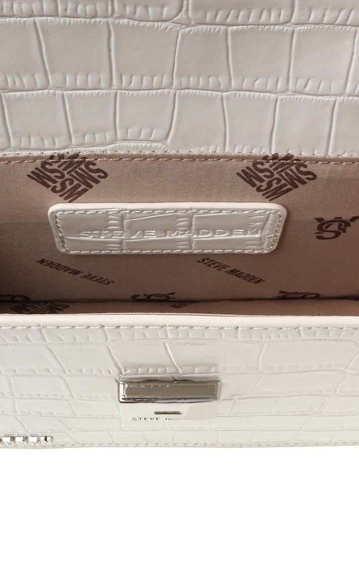Bcamilo White Handbags