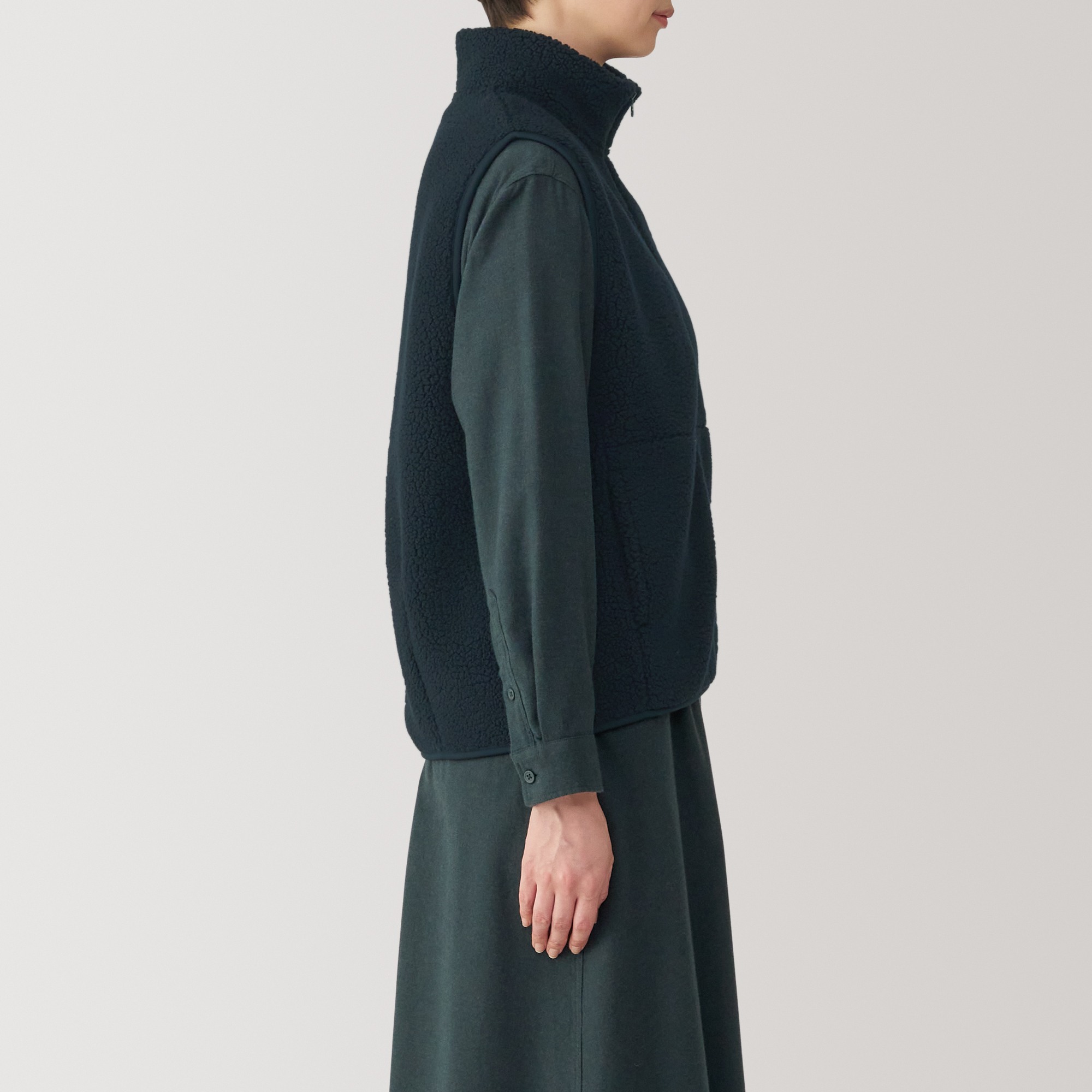 Women's Heat storage boa fleece vest