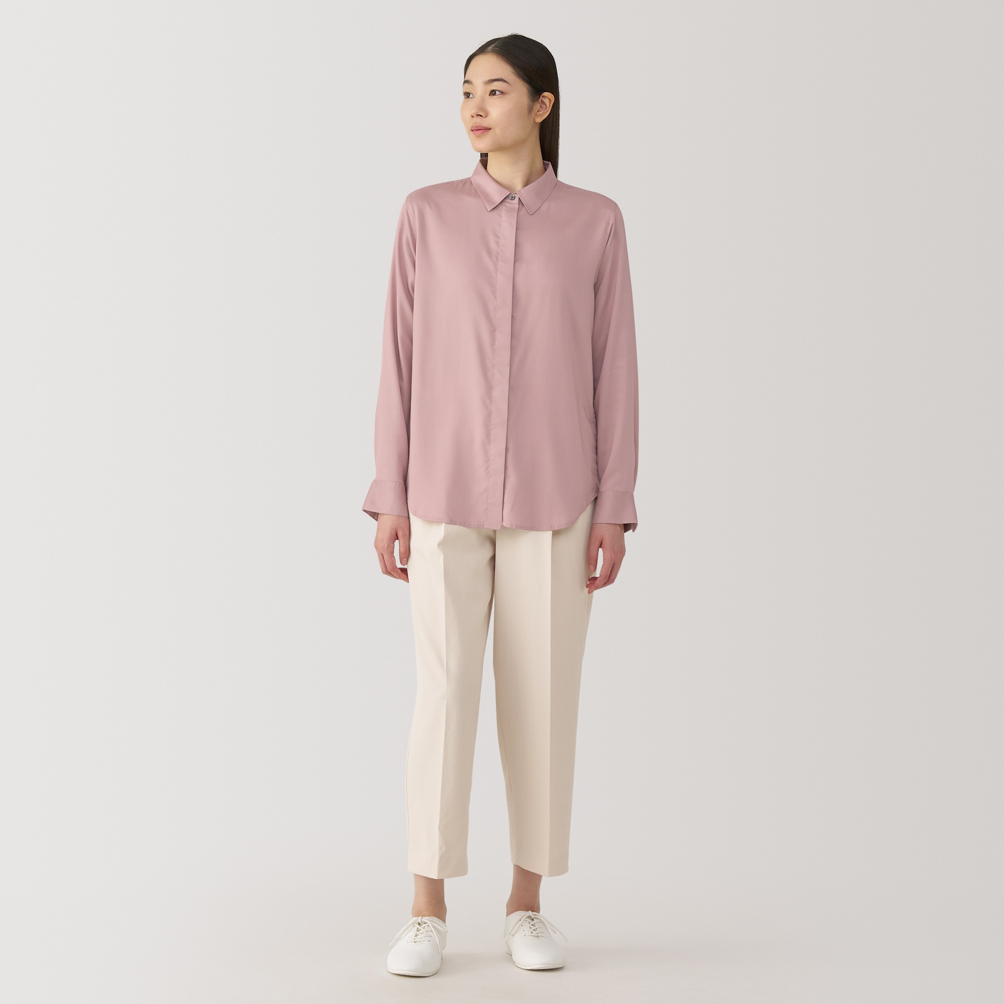 Women's Rayon blend regular collar Long Sleeve blouse(OS)