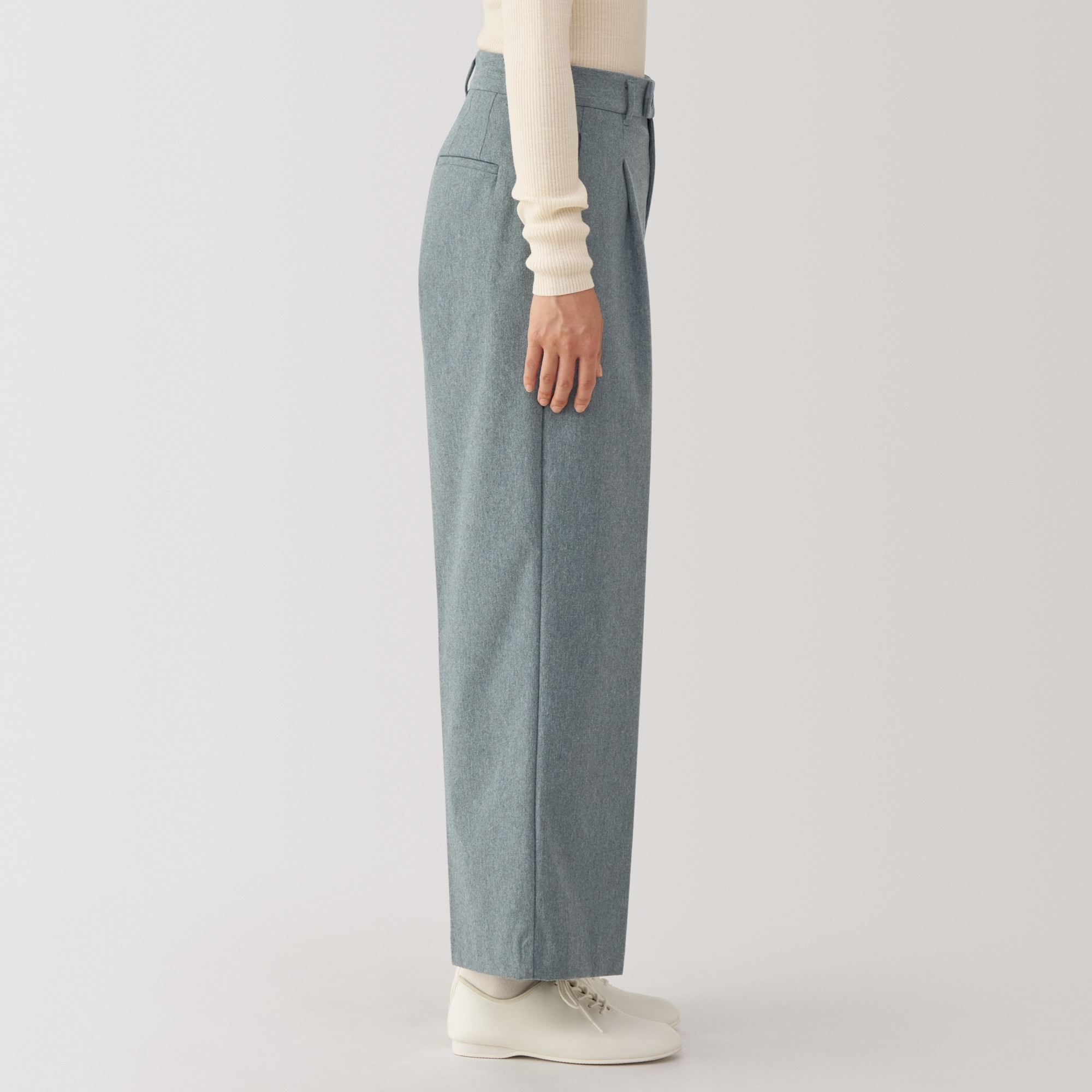 Women's Stretch brushed cloth Tucked wide pants