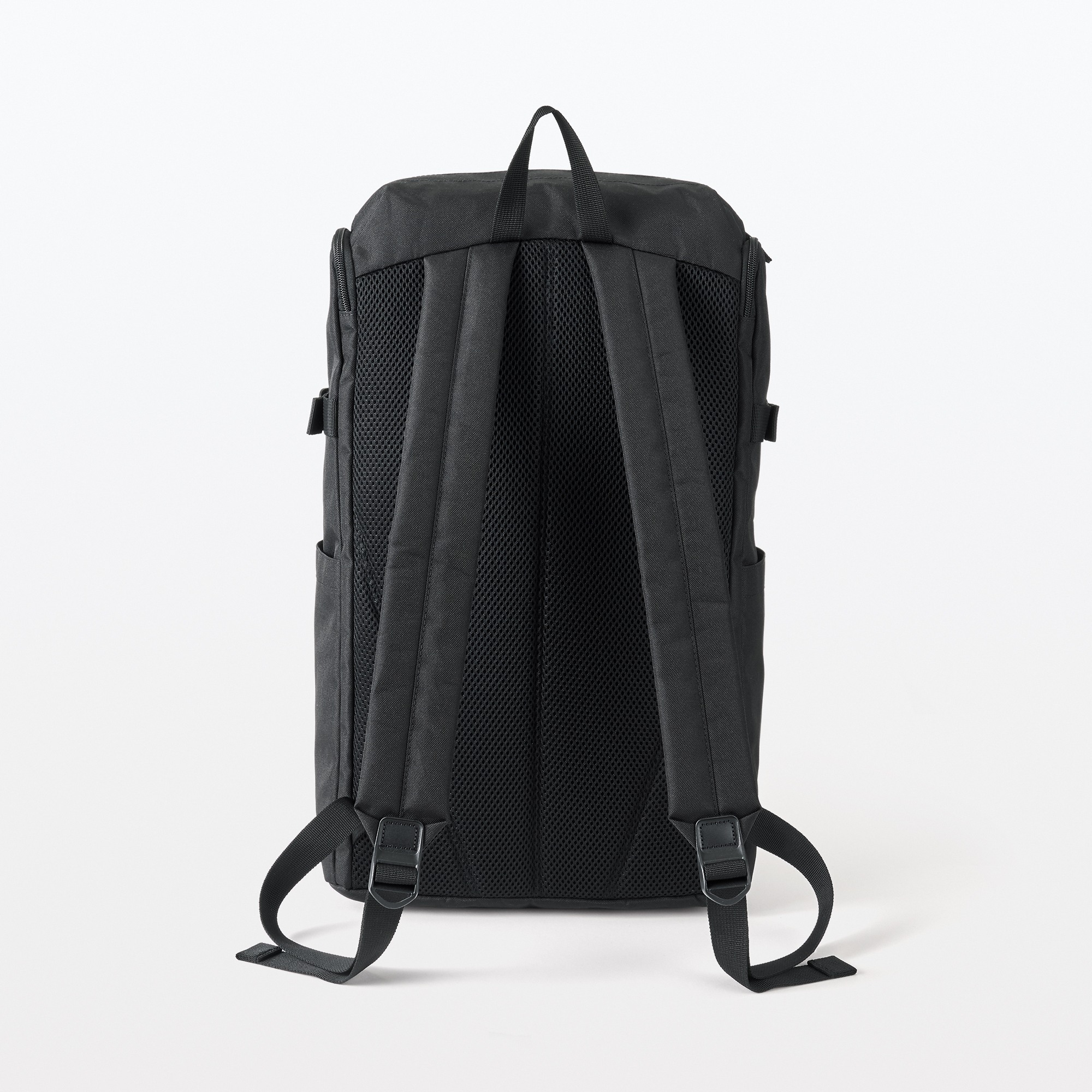 Less tiring water repellent Toploader backpack