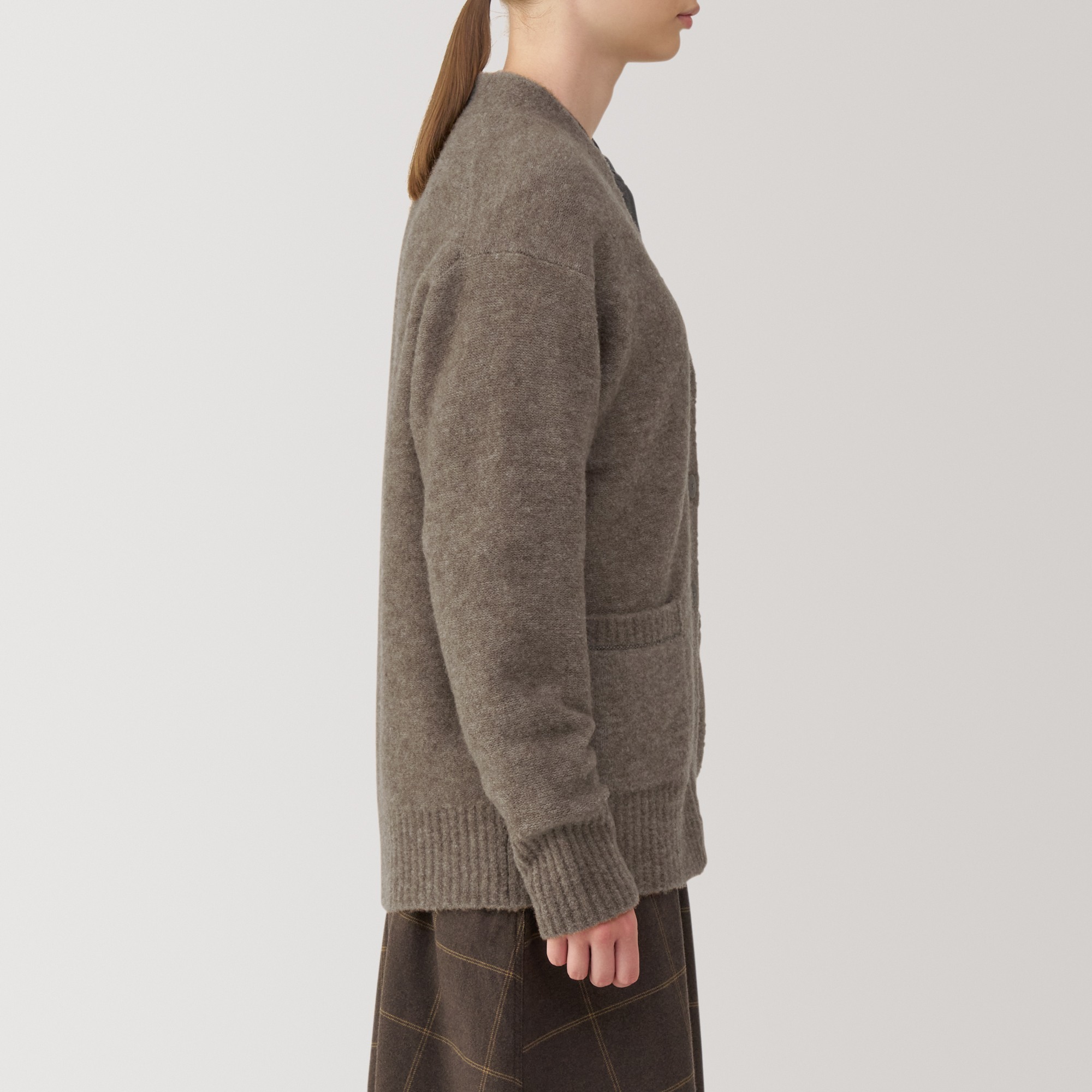 Women's Wool boucle V neck cardigan