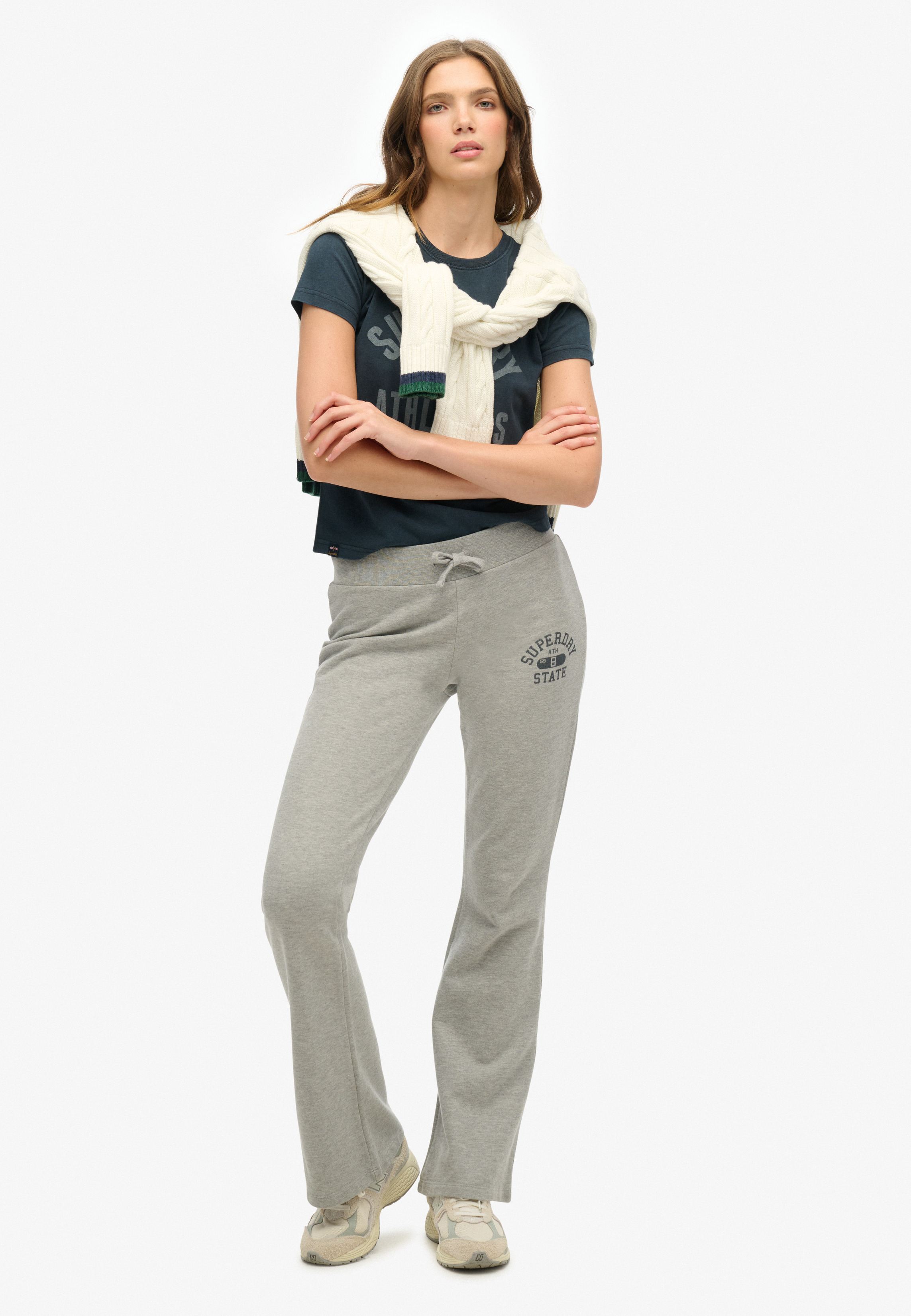ATHLETIC GRAPHIC FITTED TEE