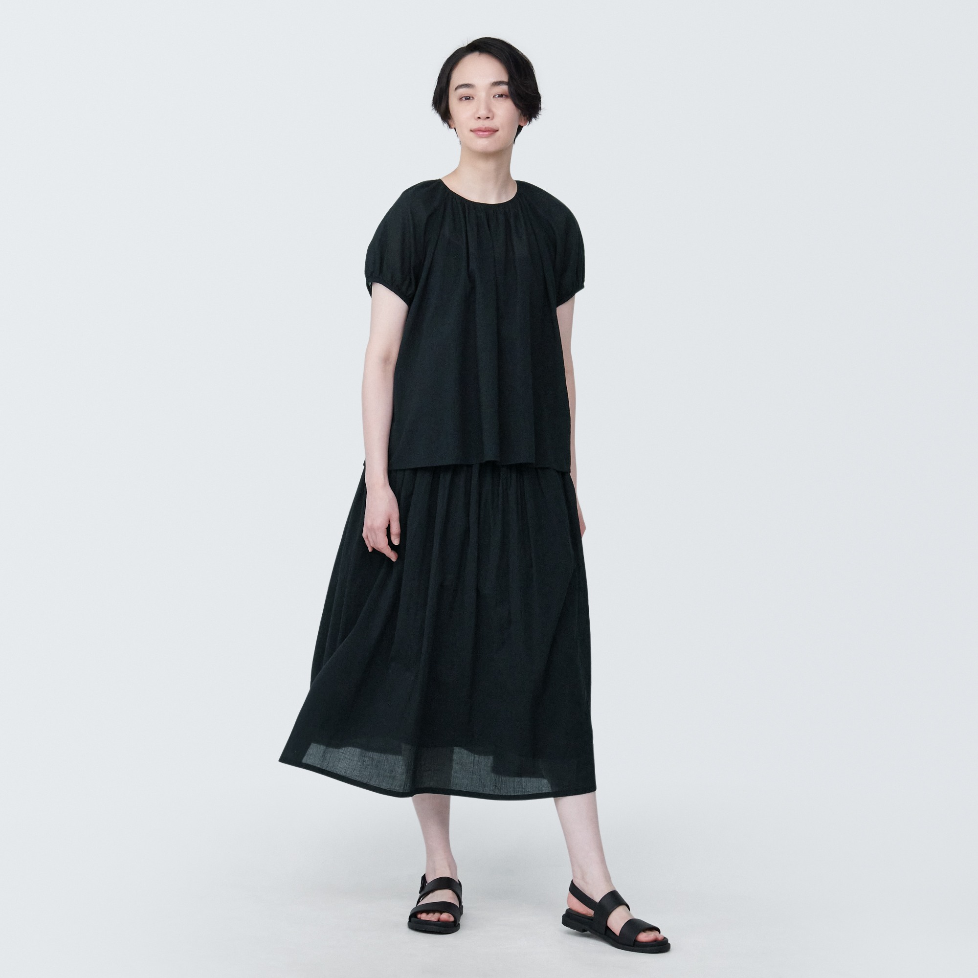 high twisted veil crew neck Short Sleeve blouse(OS)