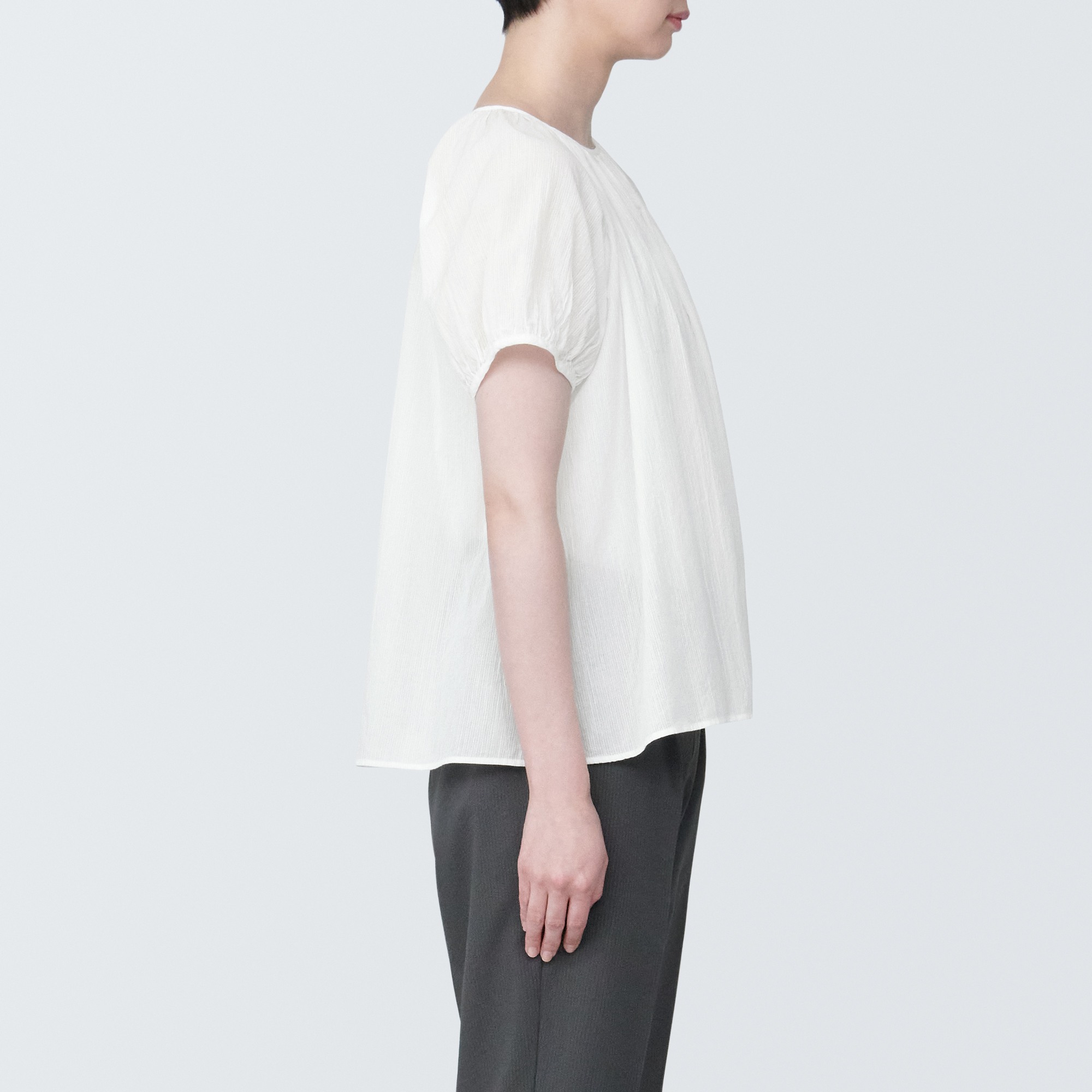 high twisted veil crew neck Short Sleeve blouse(OS)