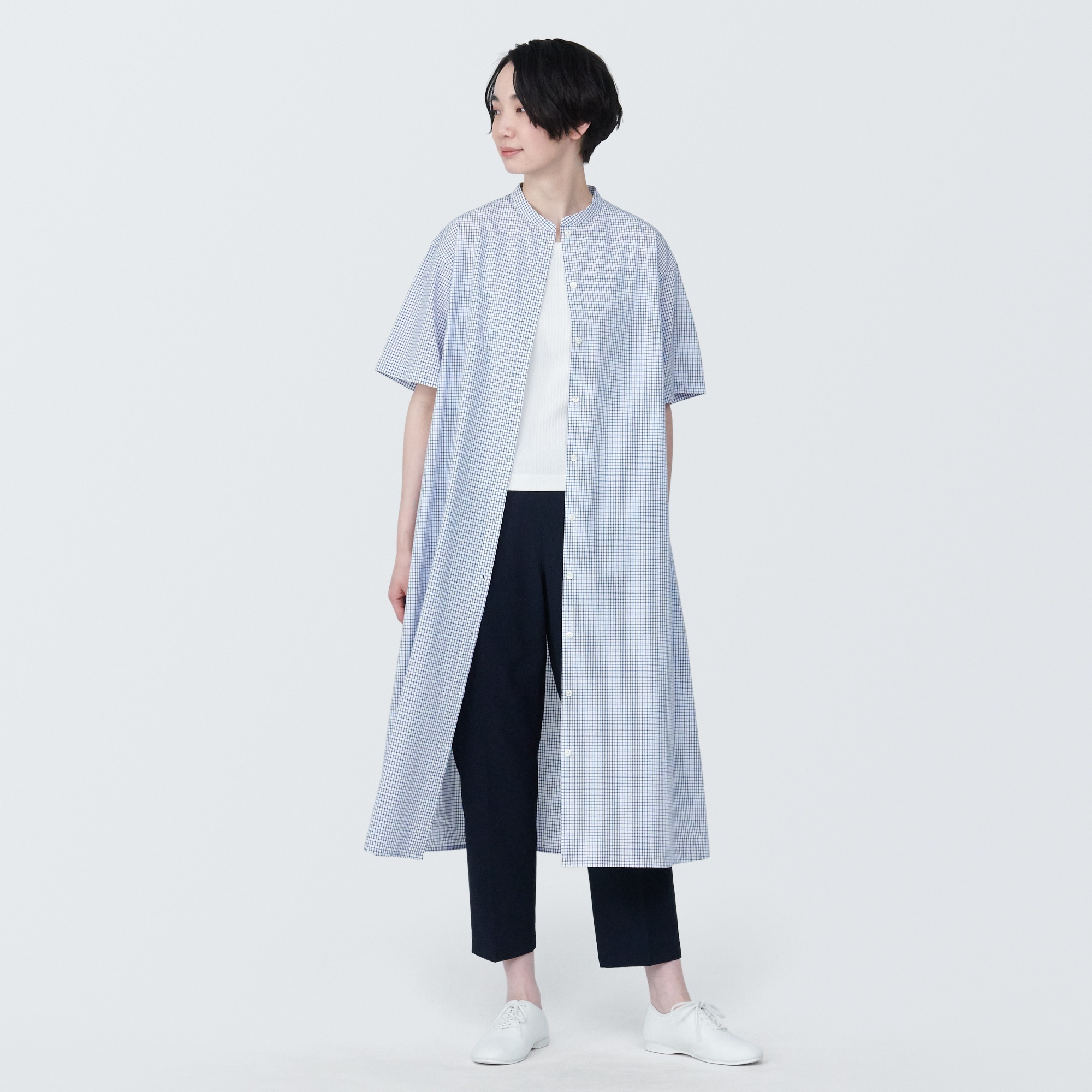 Cool touch broadcloth Stand collar Short Sleeve dress