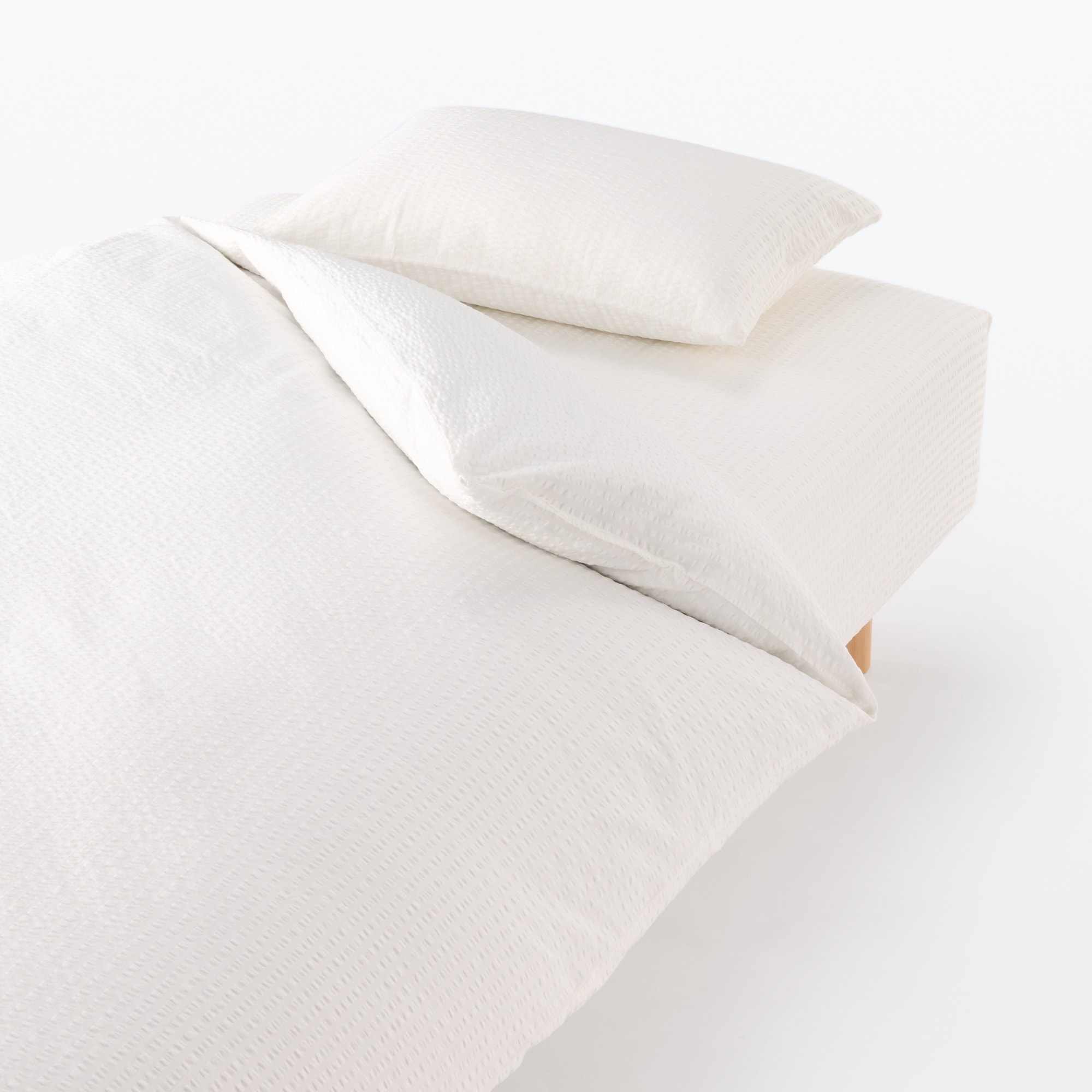 MUJI | COTTON SEERSUCKER FITTED SHEET K