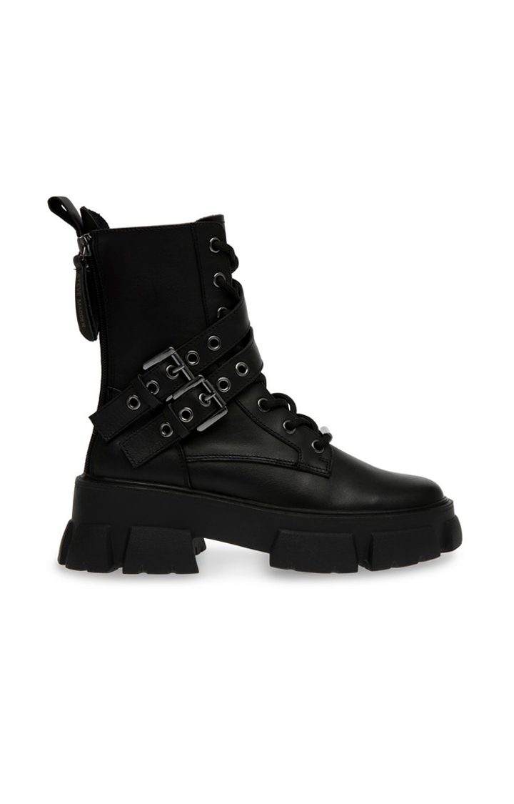 Traction Black Boots
