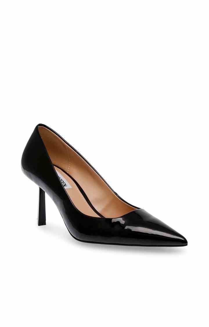 Vivion Black Pumps