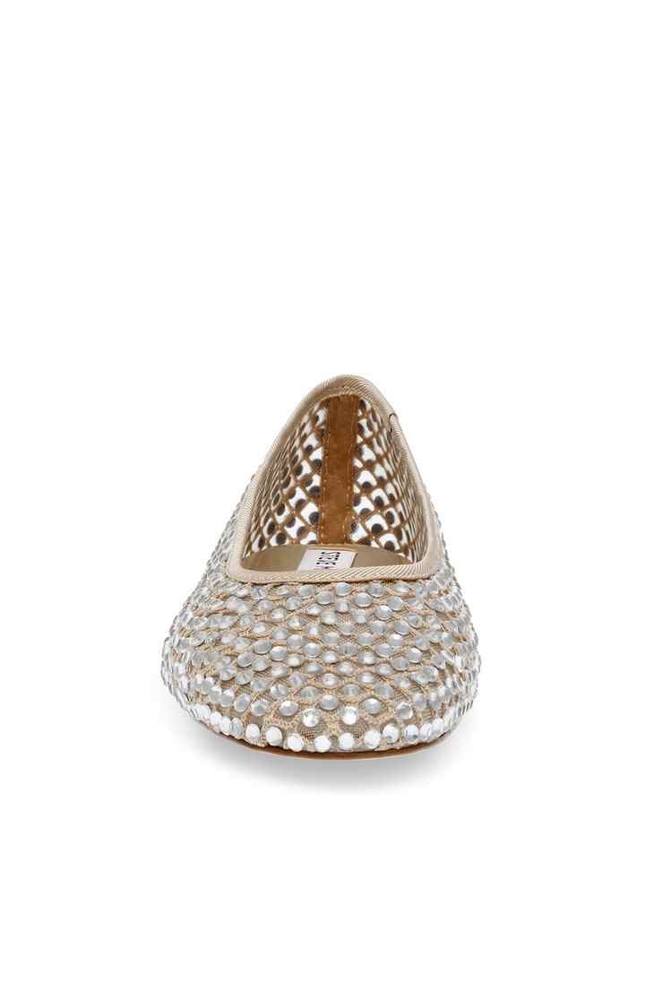 Marli Natural Closed Flats & Ballerinas