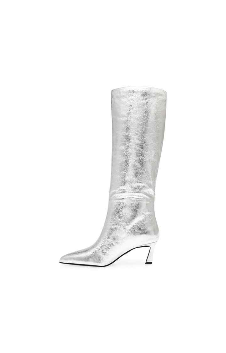 Lavan Silver Boots