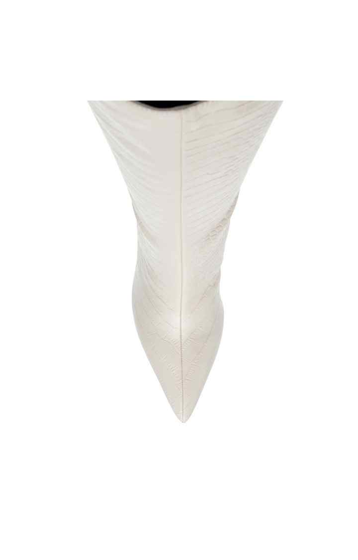 Lavan White Boots