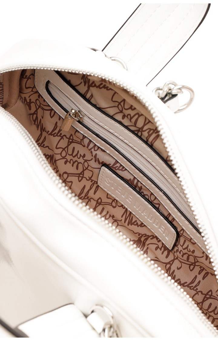 Bgretta White Handbags