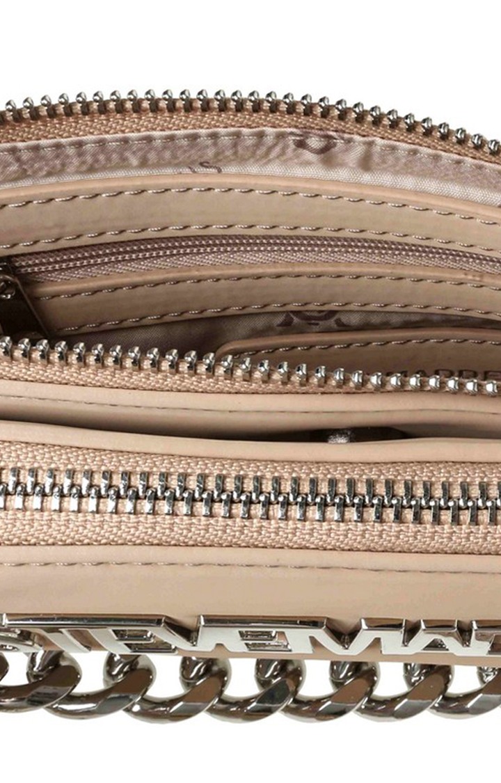 Bnicco-V Khaki Handbags