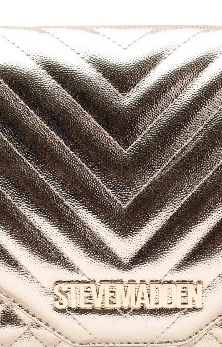 Bi2002 Gold Handbags