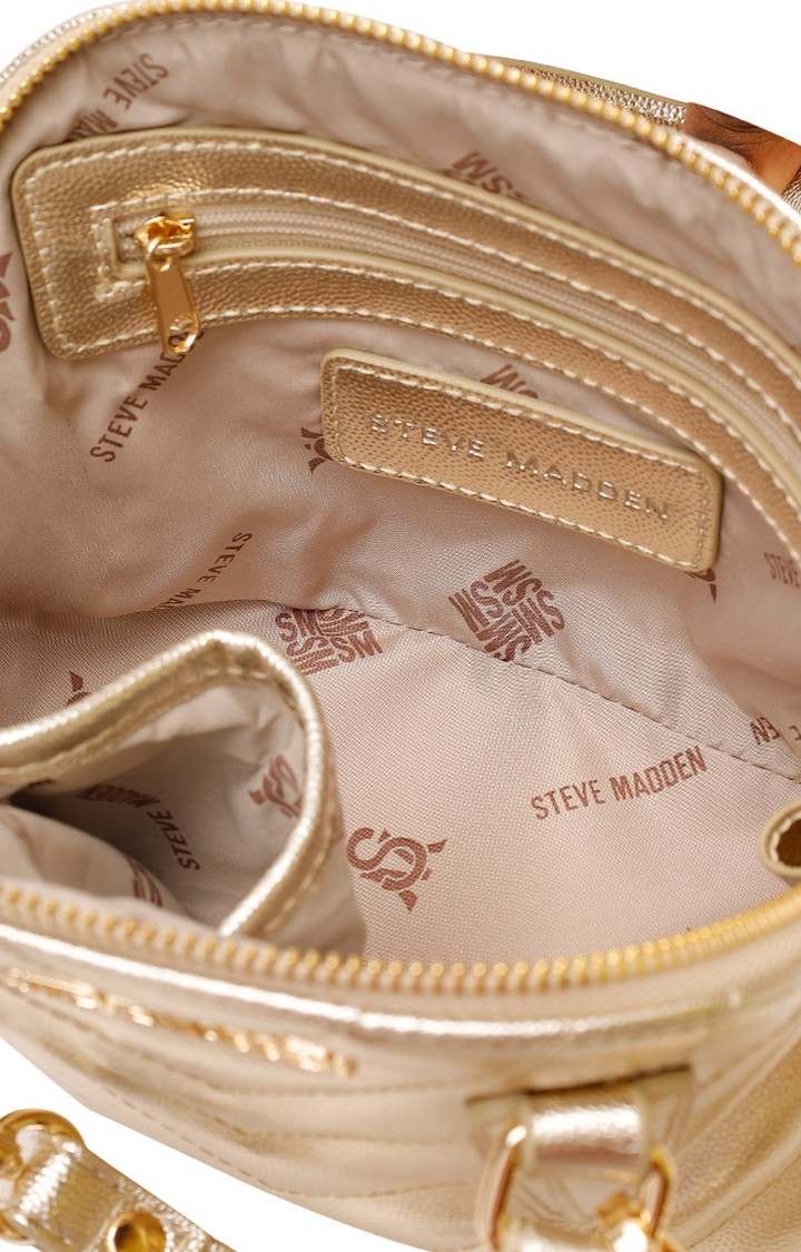 Bi2003 Gold Handbags