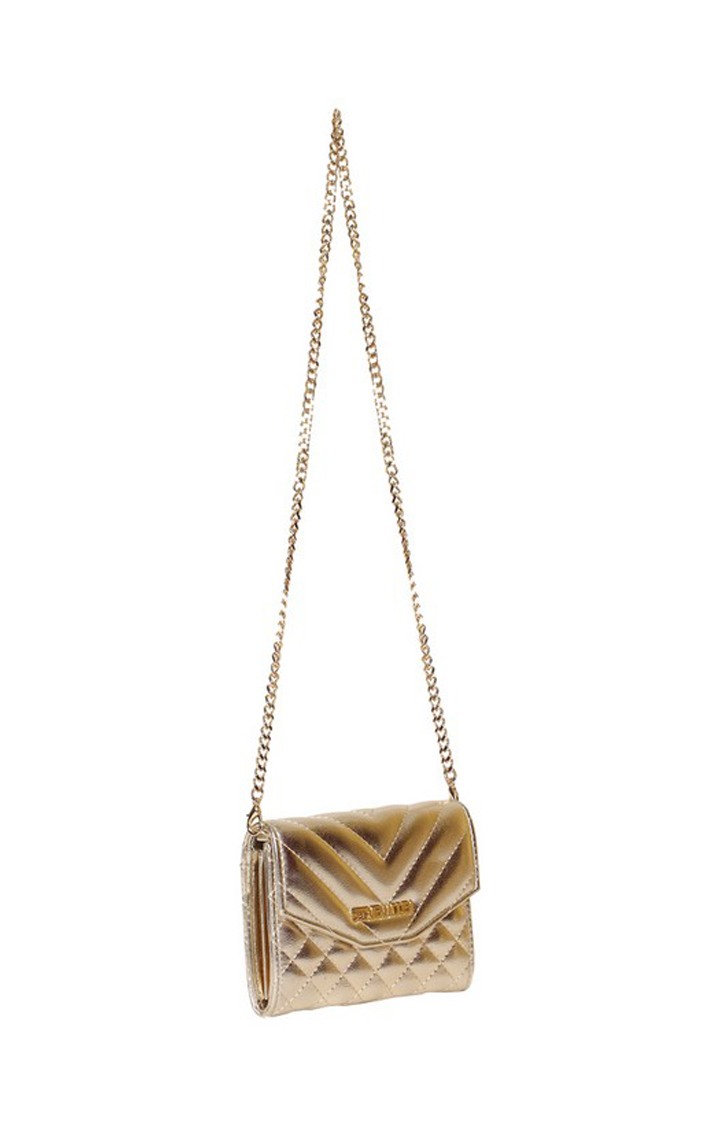 Bi2004 Gold Handbags