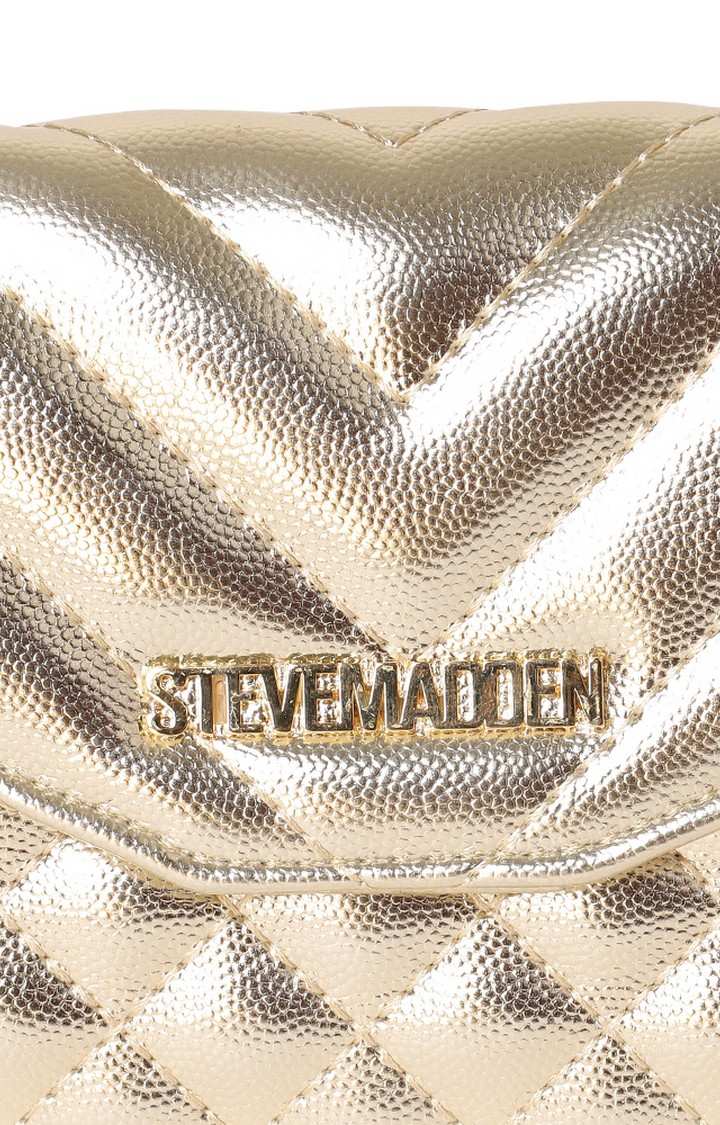 Bi2004 Gold Handbags