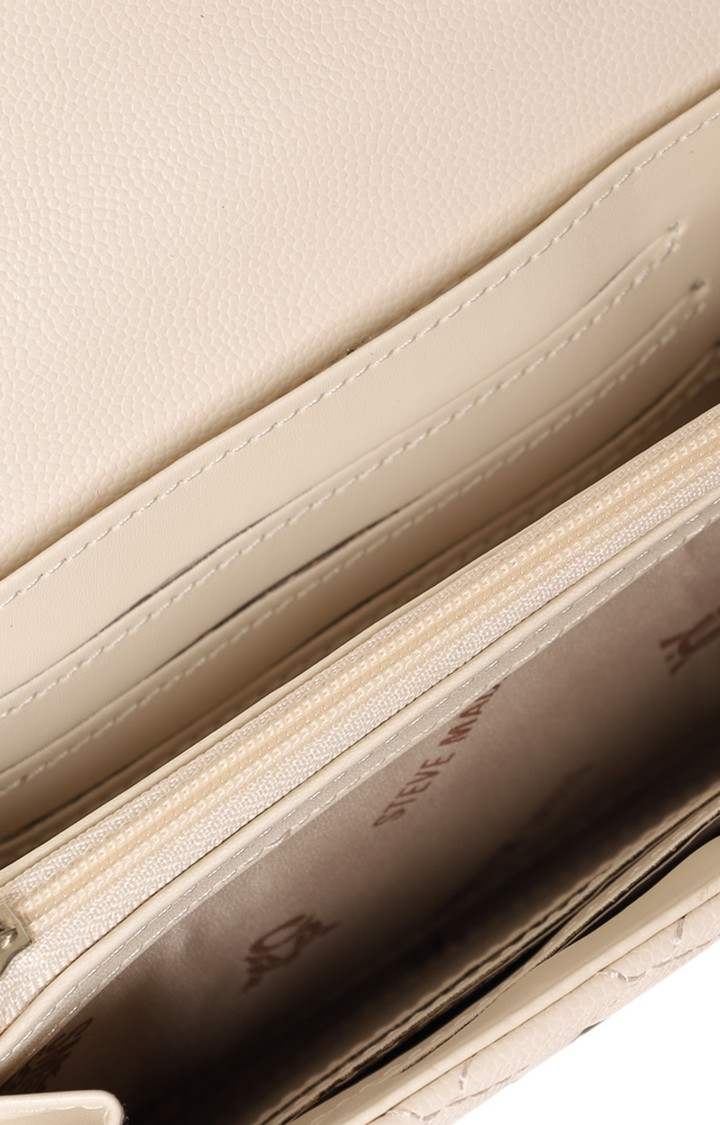 Bi2004 White Handbags