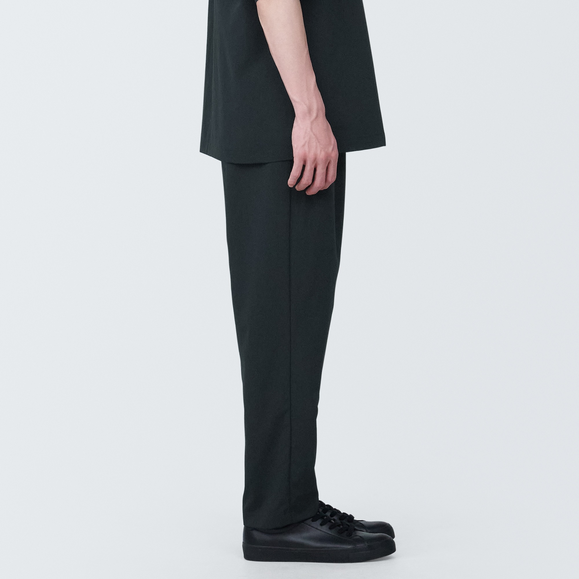 MUJI | Breathable stretch Wide-fit tapered pants