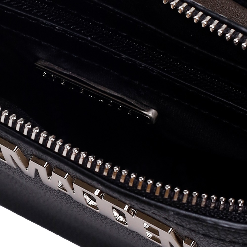 BMAGGIE UPDATE BLACK CROSSBODY