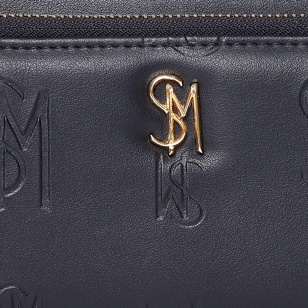 Bbenni Black Clutches & Wallets
