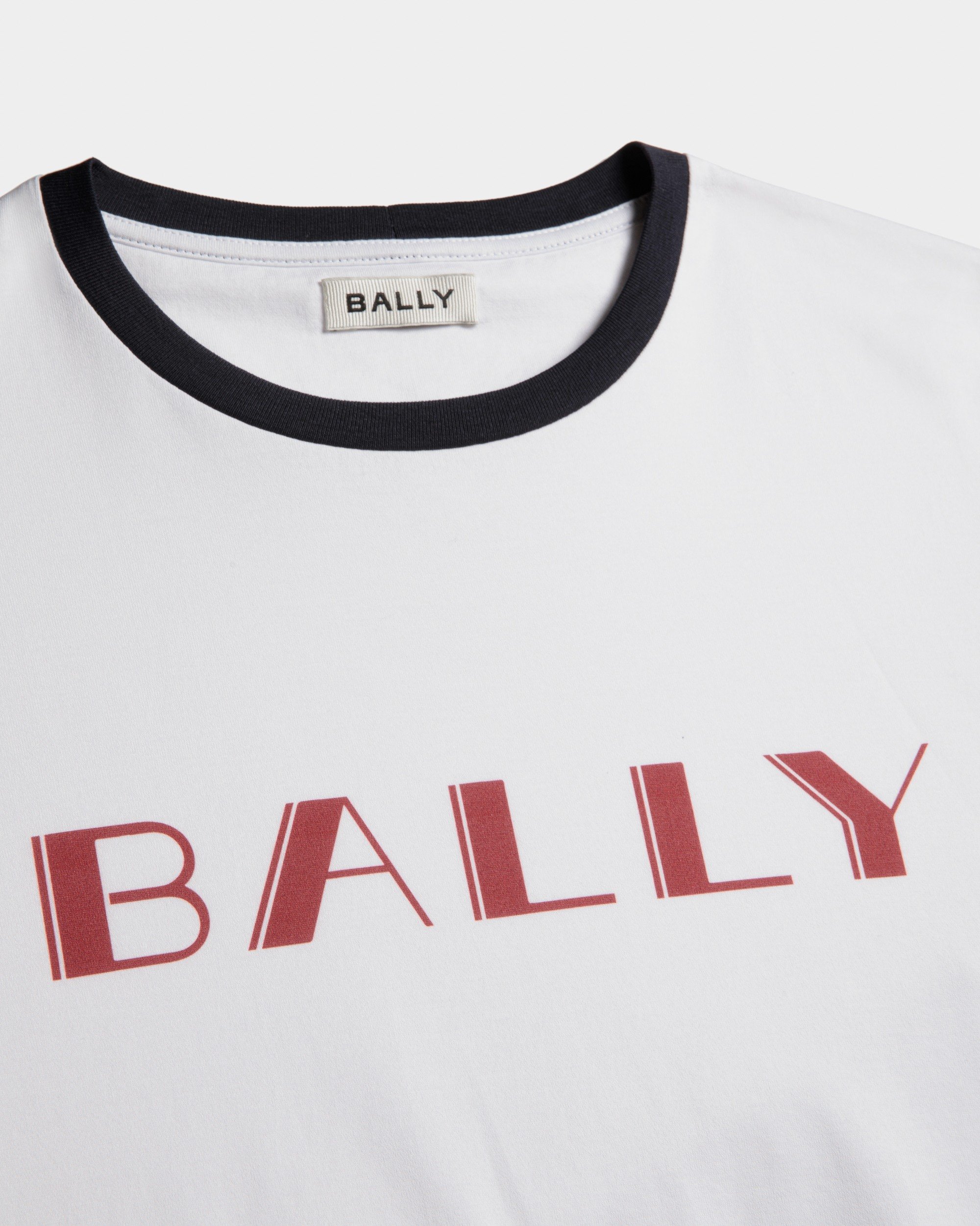 Summer Capsule T-Shirt In White Cotton