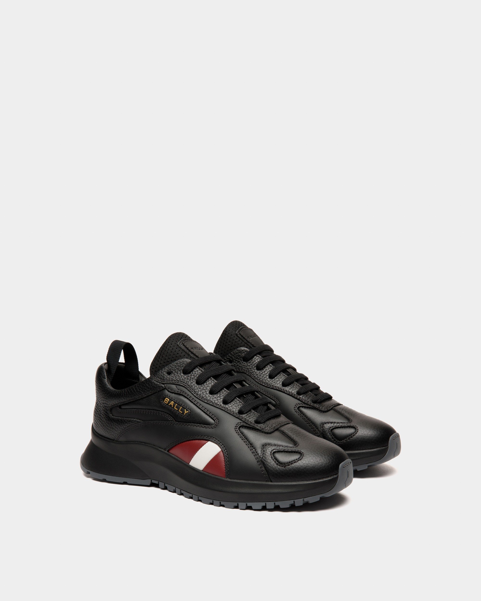 Dewy Leather Sneakers