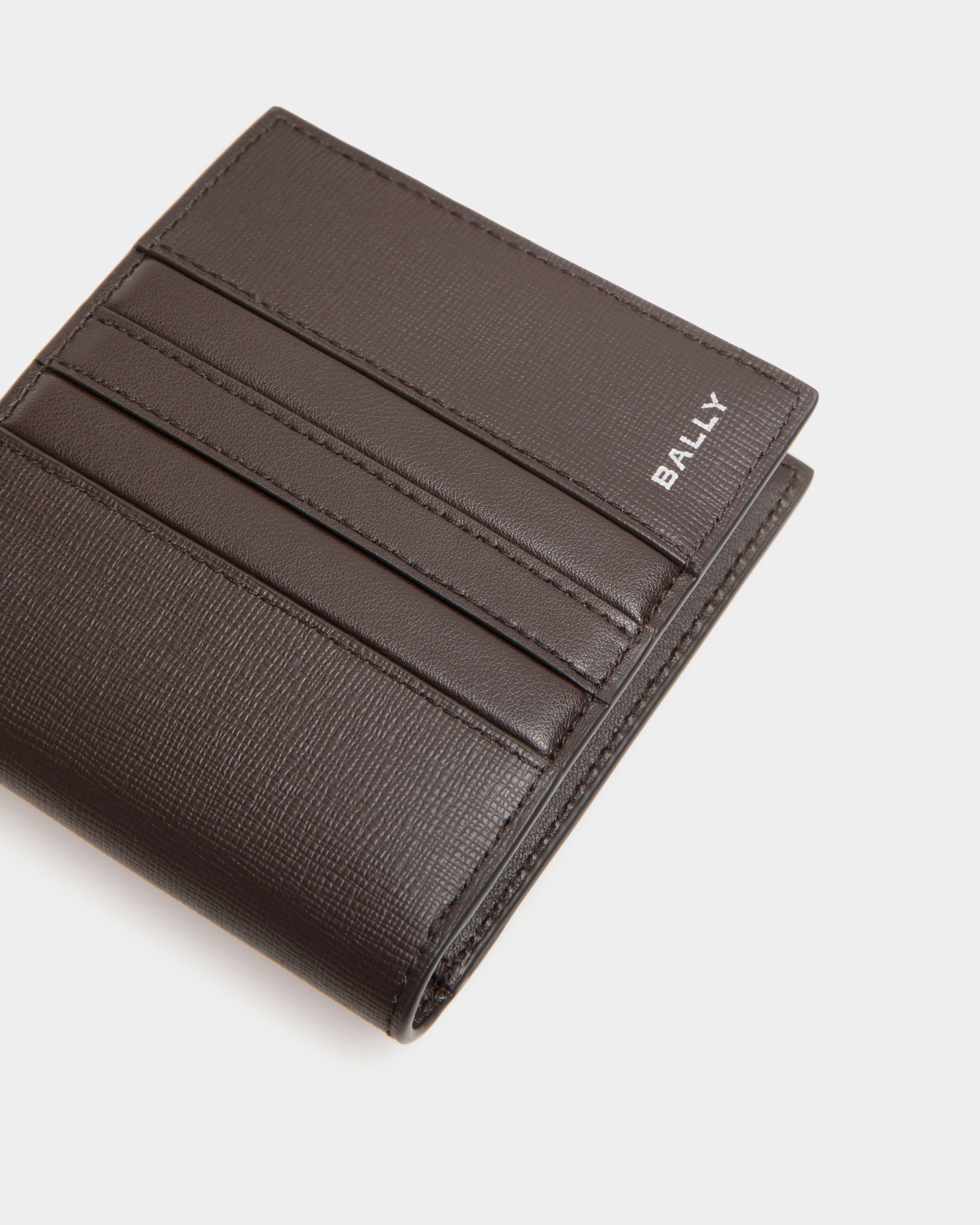 Mythos Bifold in Ebano Recycled Leather