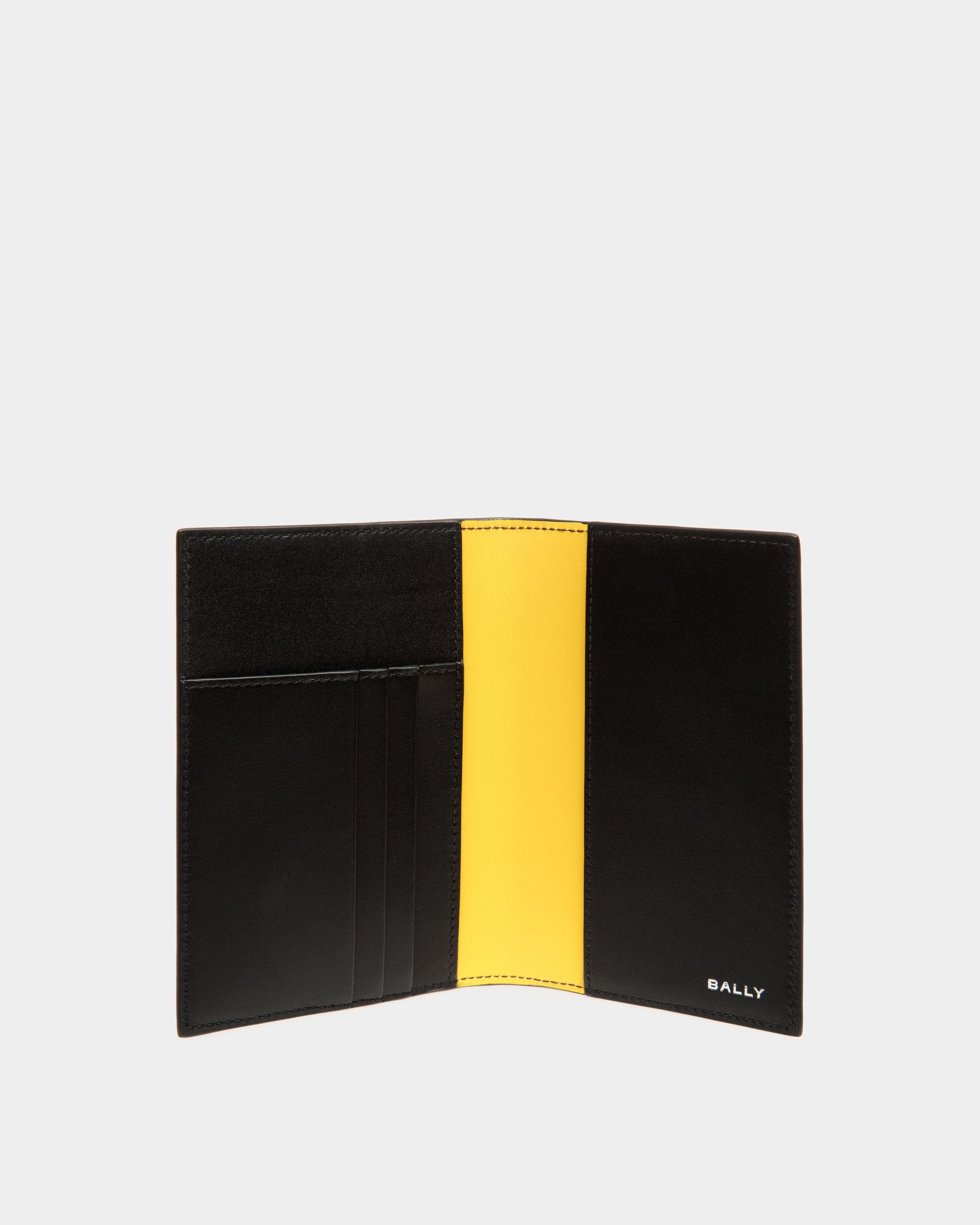 Adrien Brody Travel Collection Passport Case In Black And Yellow Leather