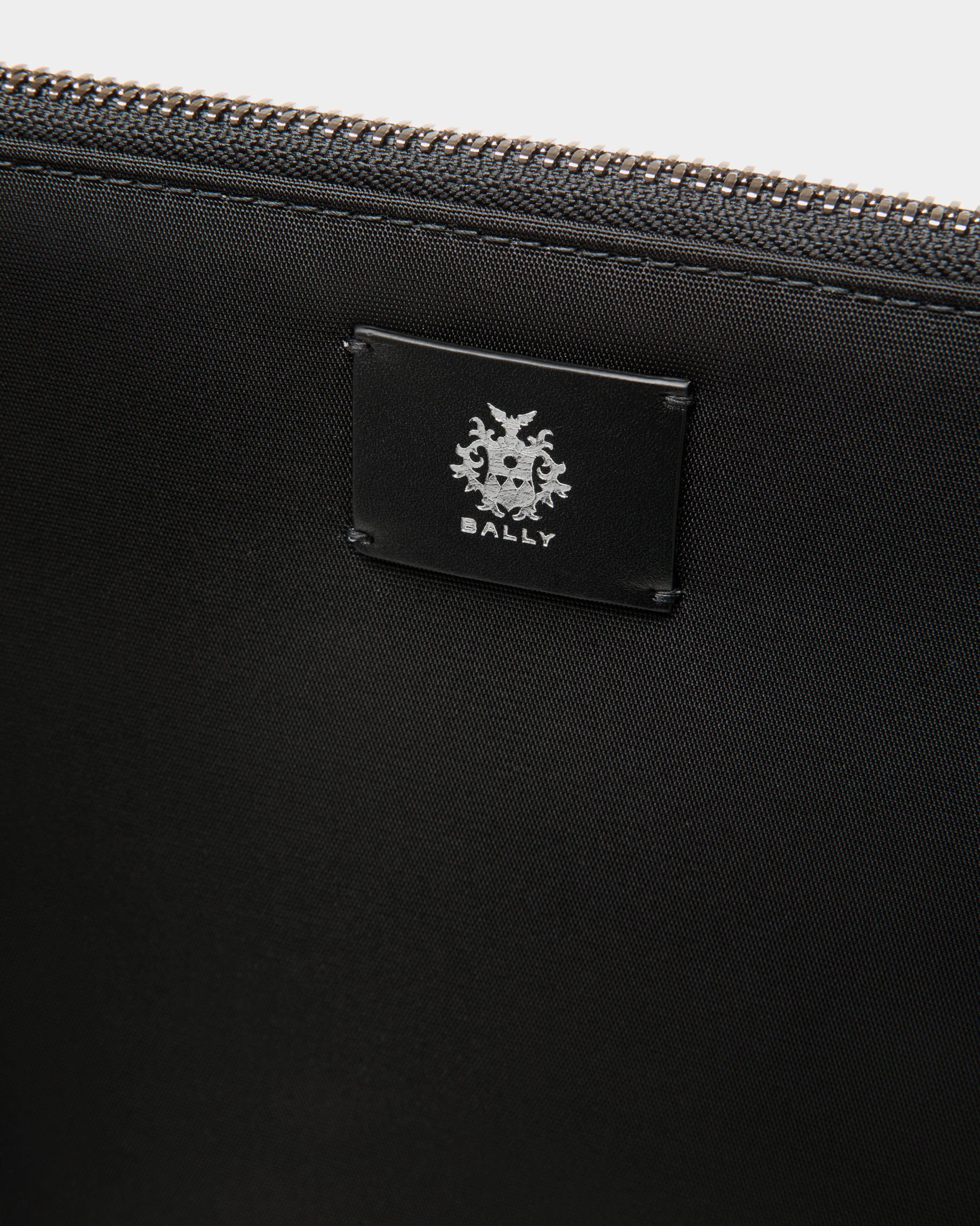 Adrien Brody Travel Collection Pochette In Black And Yellow Nylon
