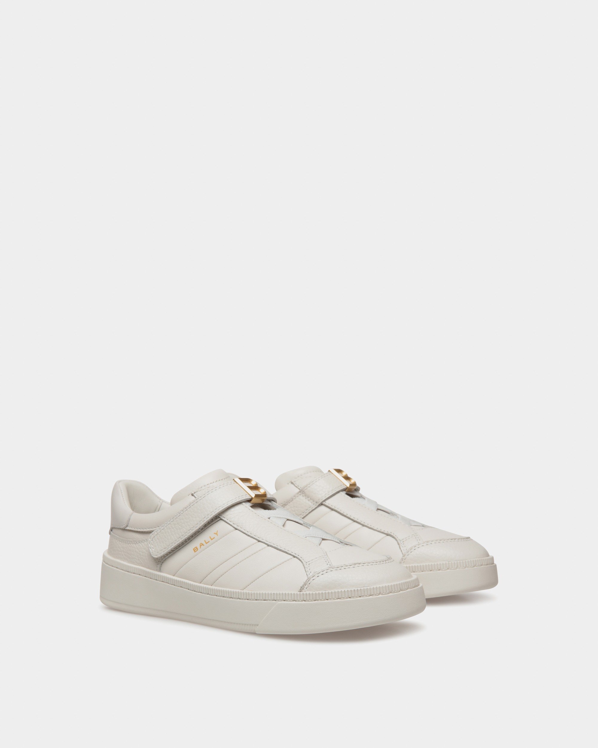 Regys-W-Ch Leather Sneakers