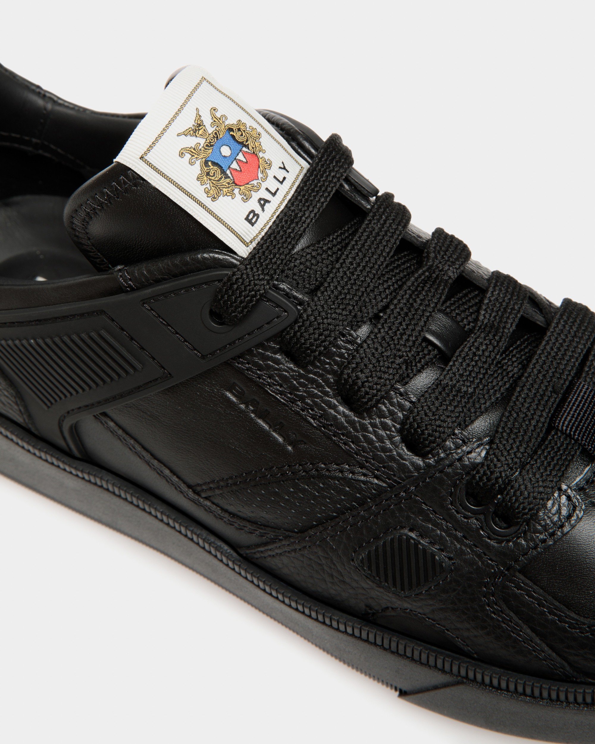 Ronnie-Ch Leather Sneakers