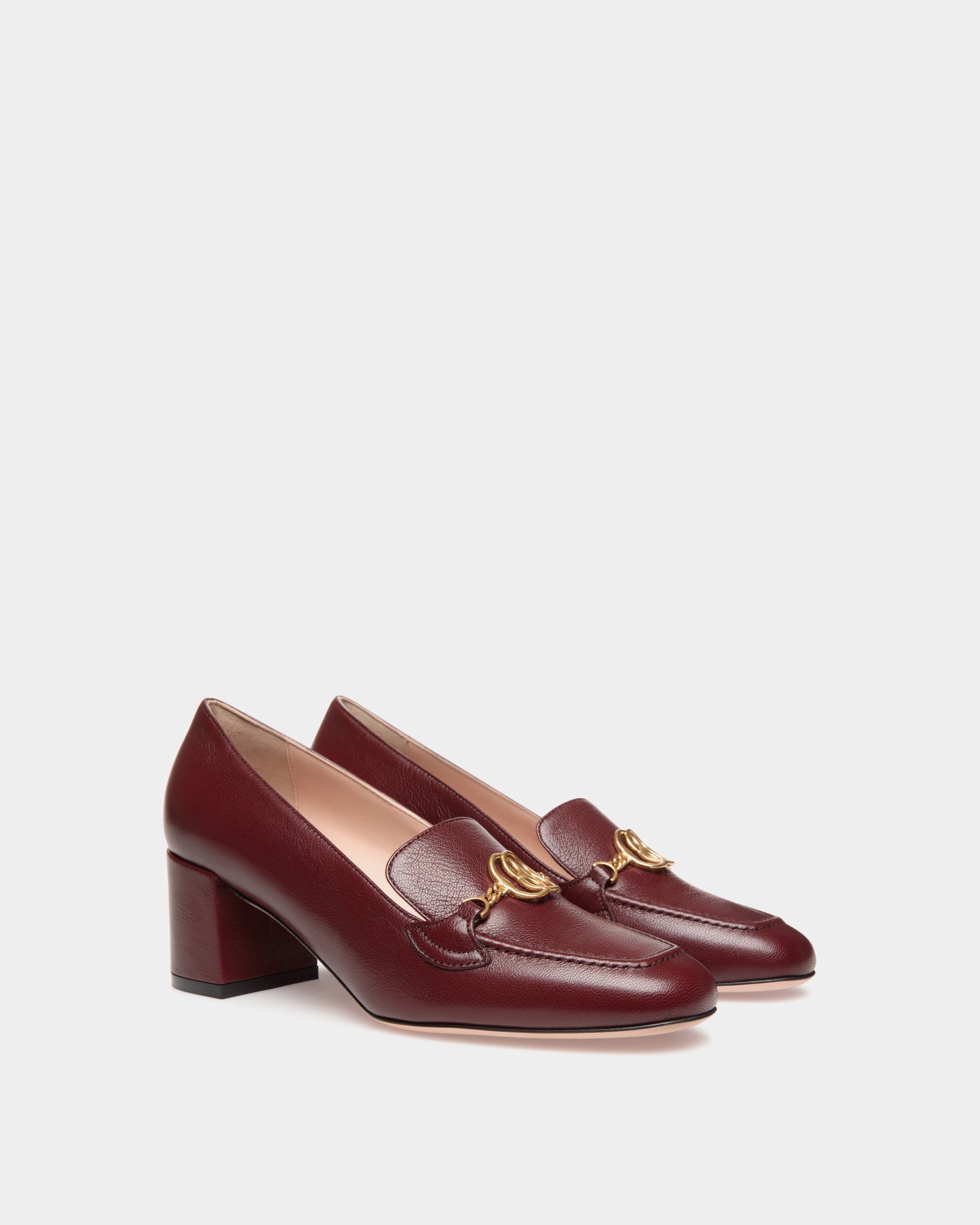 Obrien 50-Ch Leather Pumps