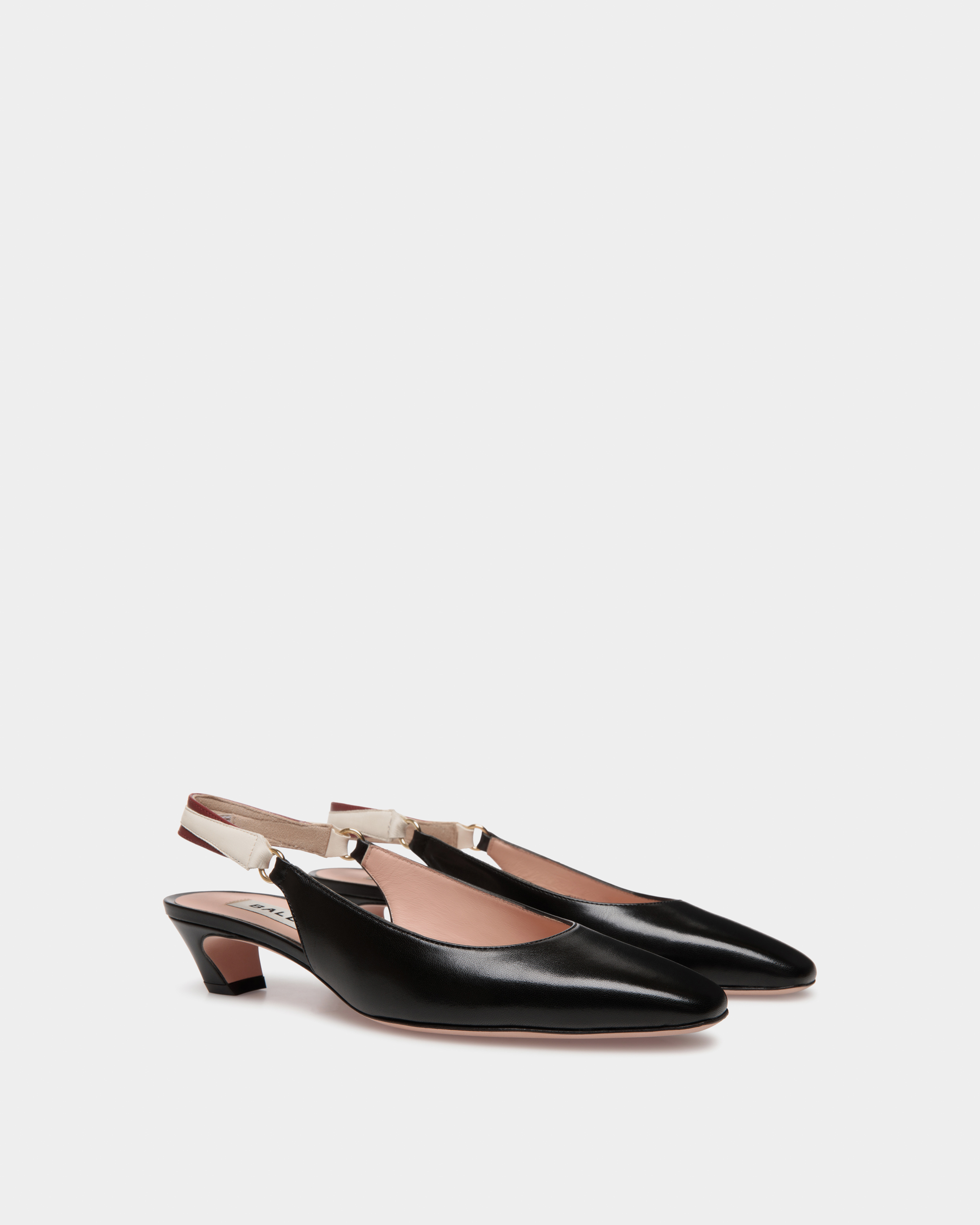Sistel 35-Ch Leather Pumps