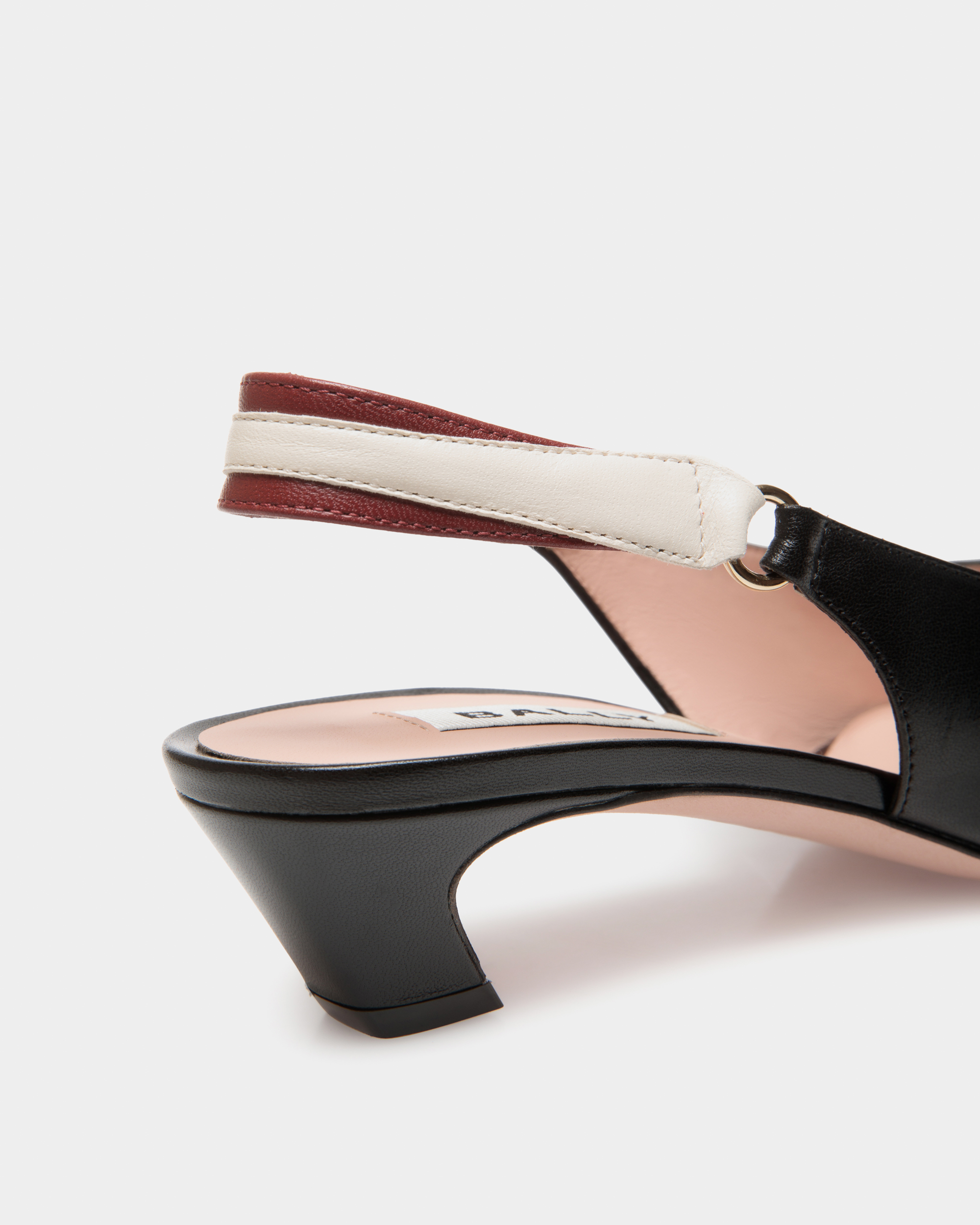Sistel 35-Ch Leather Pumps