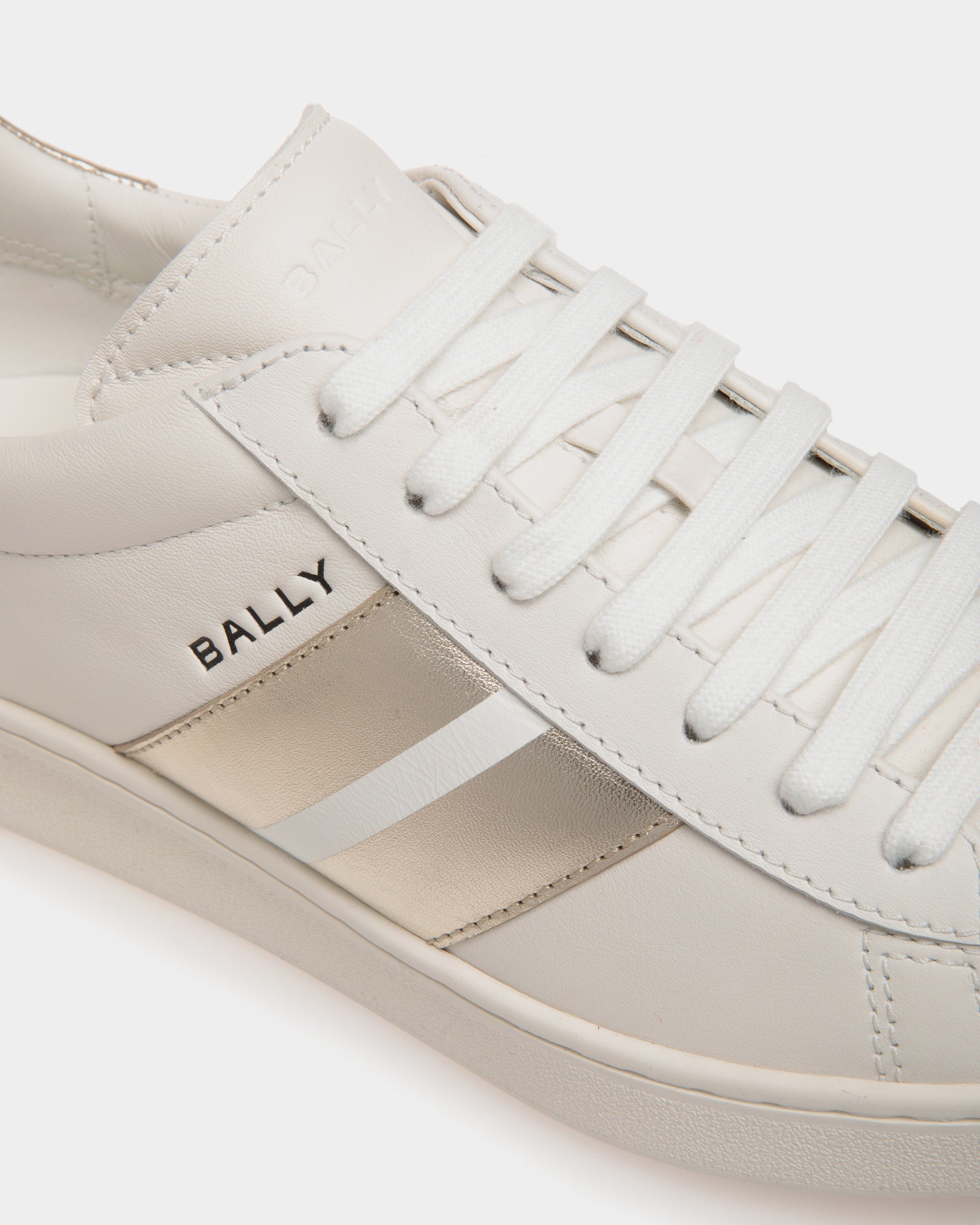 Thiago-W-Ch Leather Sneakers