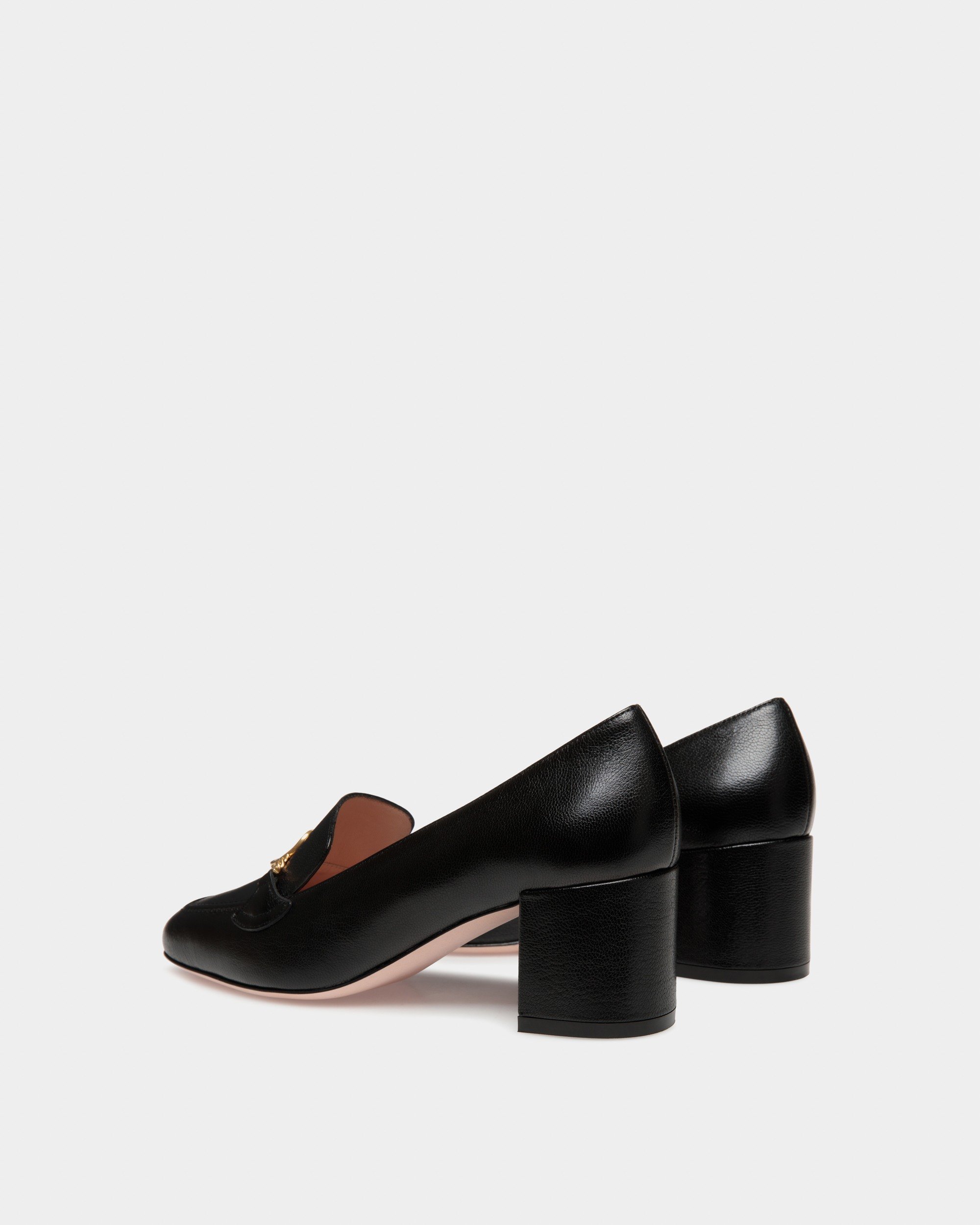 Obrien 50-Ch Leather Pumps