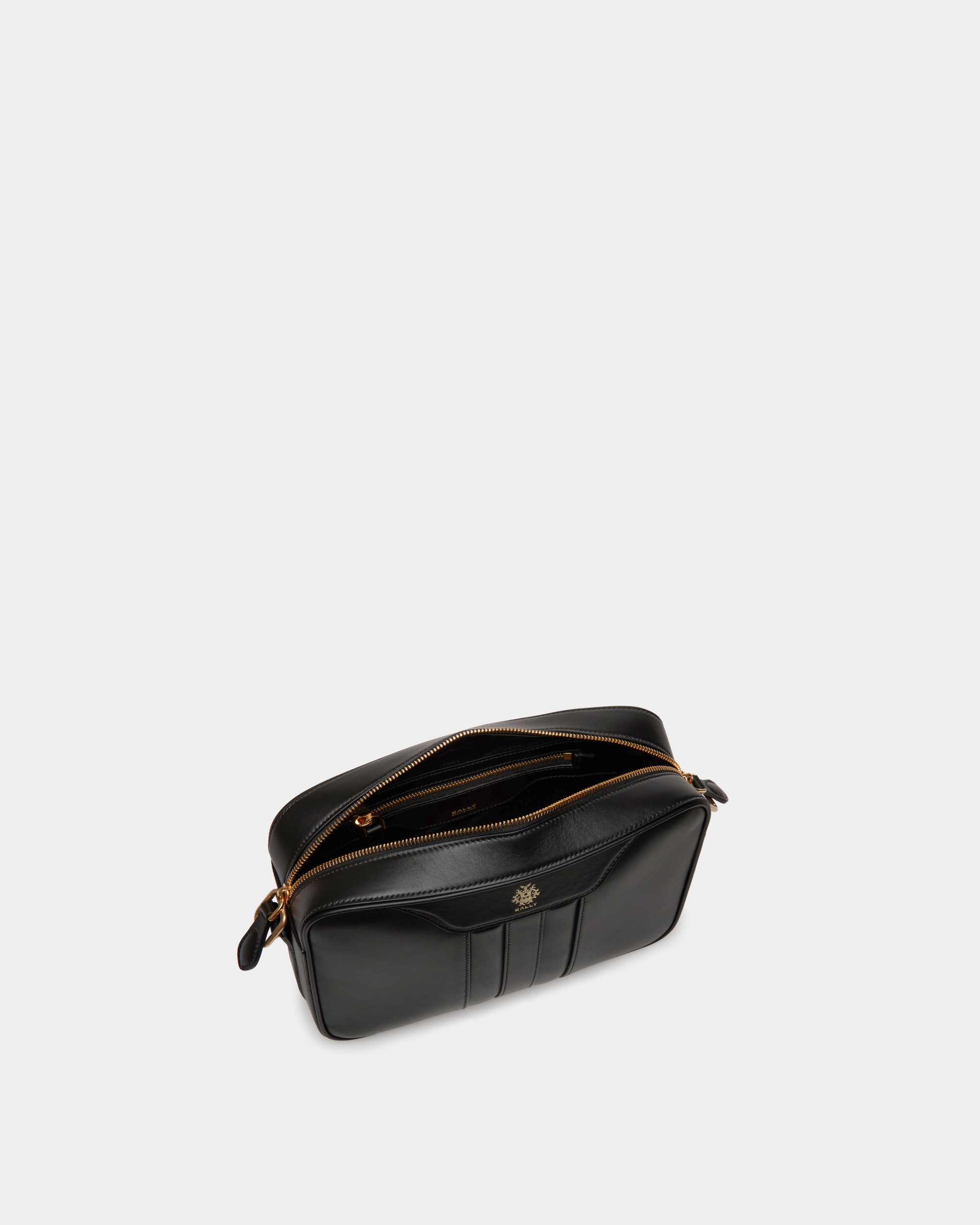 Beckett Crossbody Bag In Black Leather