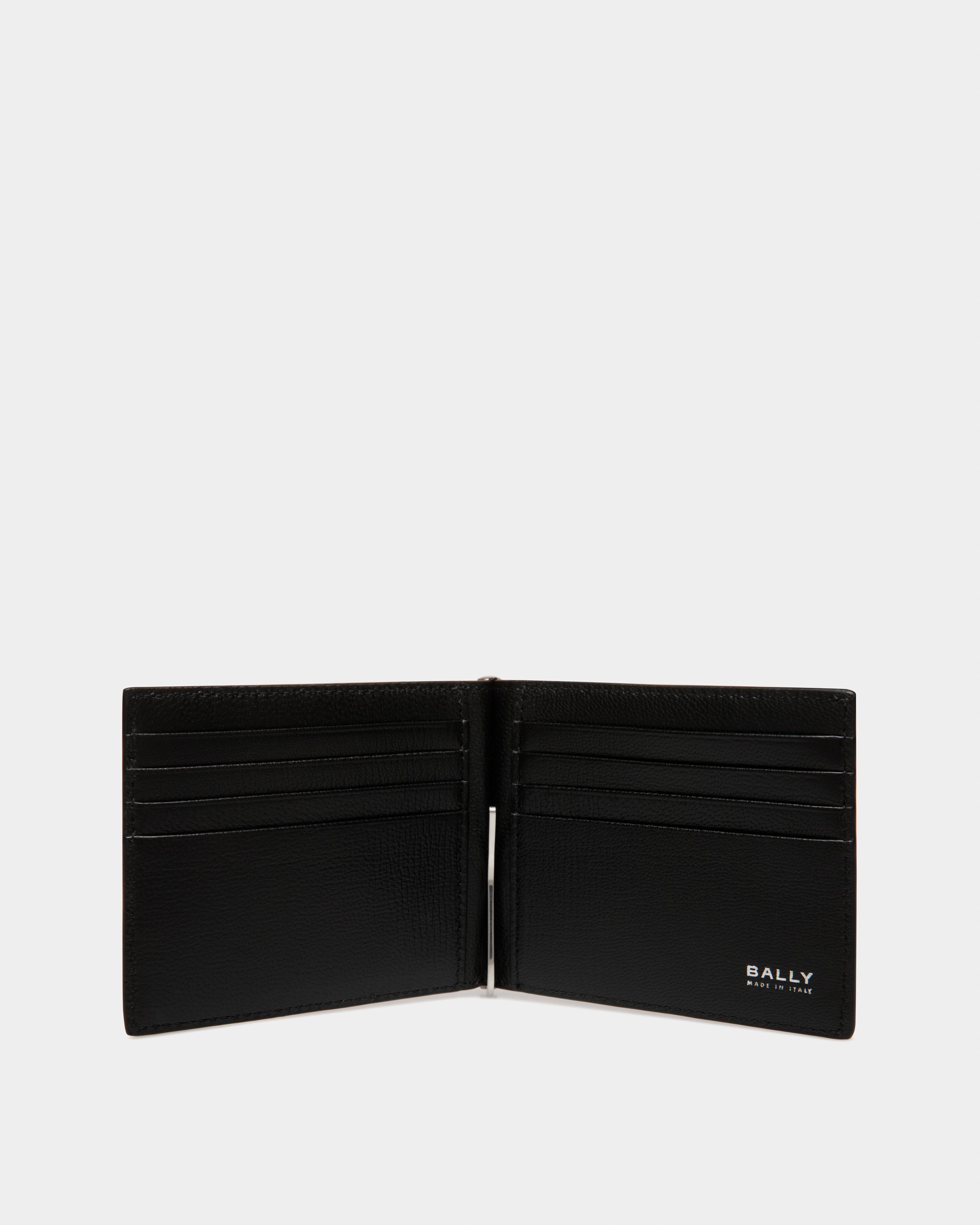 Easy Bifold In Black Leather