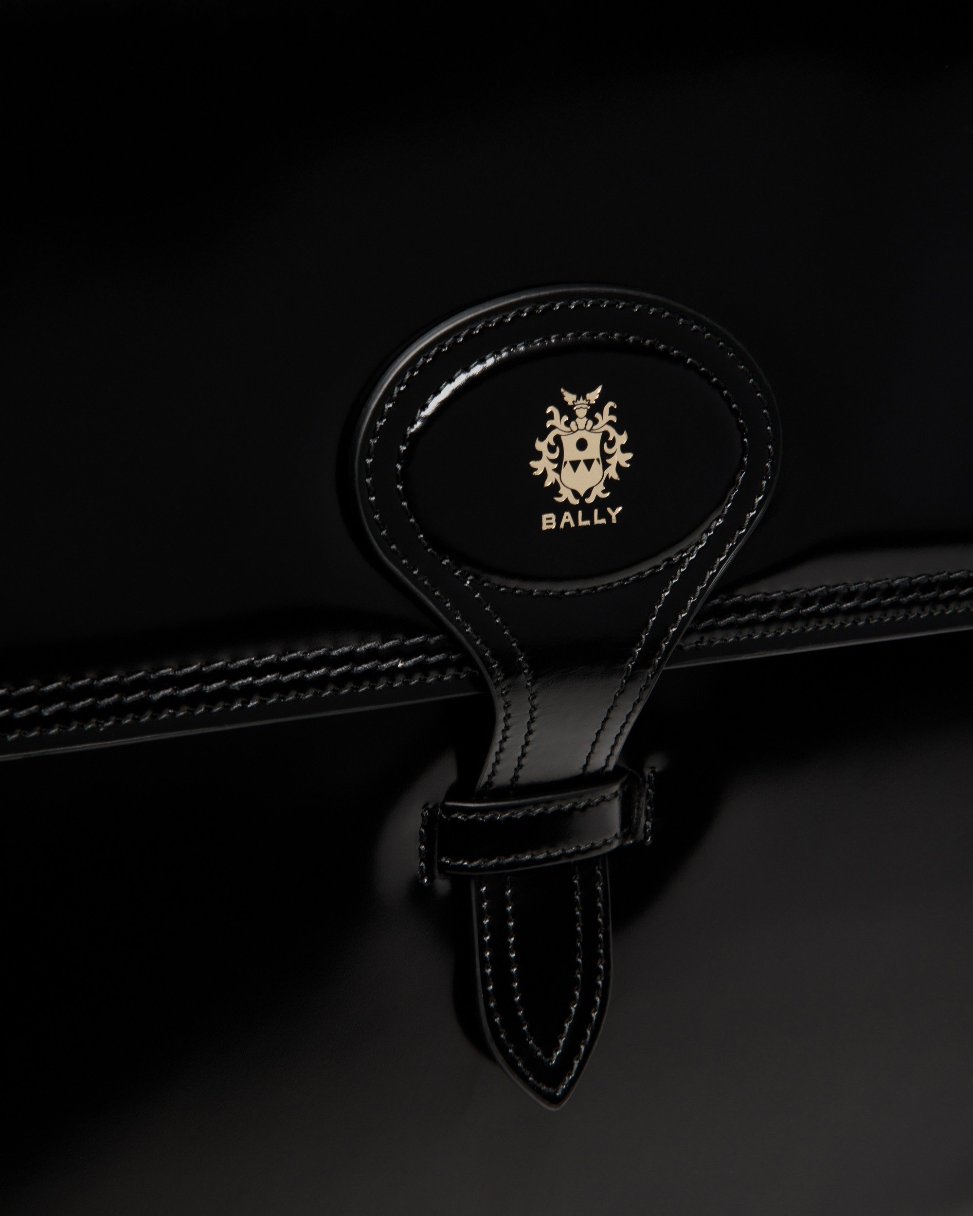 Beckett Briefcase In Black Leather